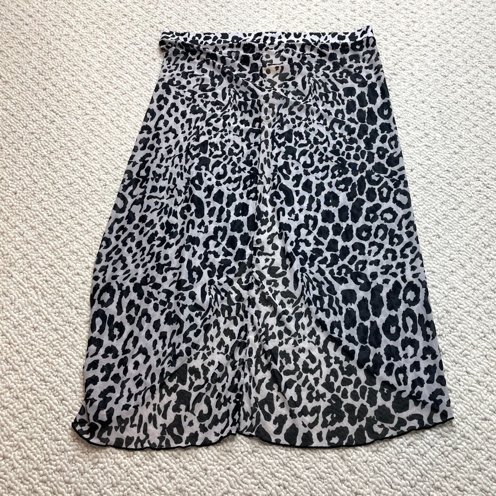 Shein Shein Skirt Womens 2XL Gray Leopard Print Polyester Lightweight Knit High Rise Knee Length Mini Short Size 40" / US 18 - 7 Thumbnail