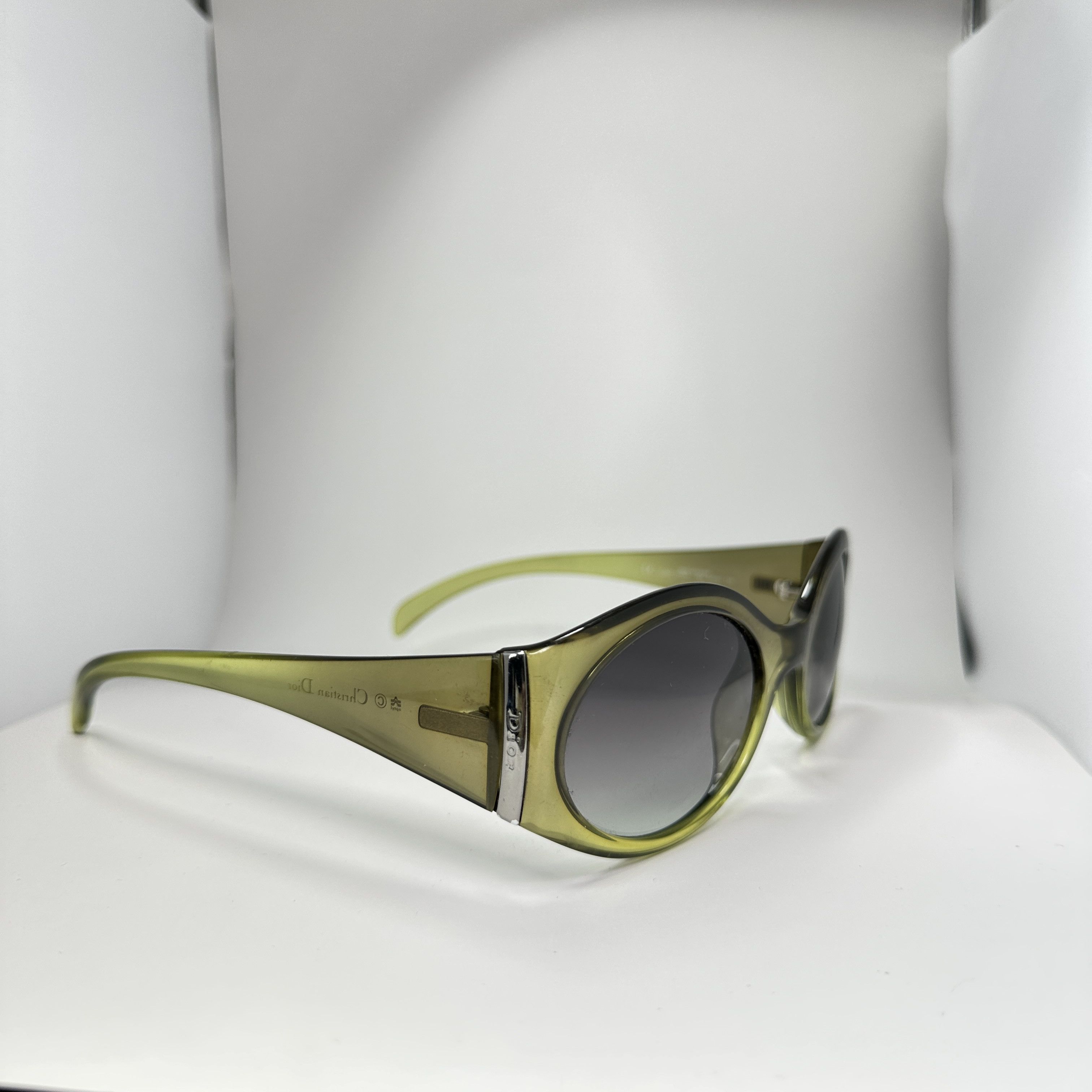 Dior Vintage Avant Garde Dior Comic Strip Sunglasses 00s Size ONE SIZE - 2 Thumbnail