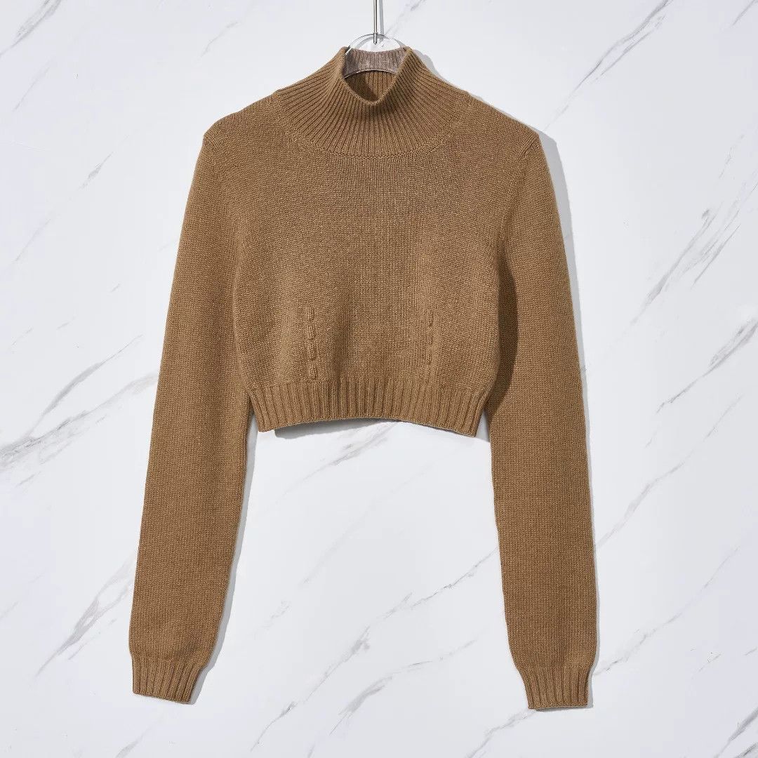 Fendi Fendi Women's High Neck Cashmere Sweater Size M / US 6-8 / IT 42-44 - 1 Thumbnail