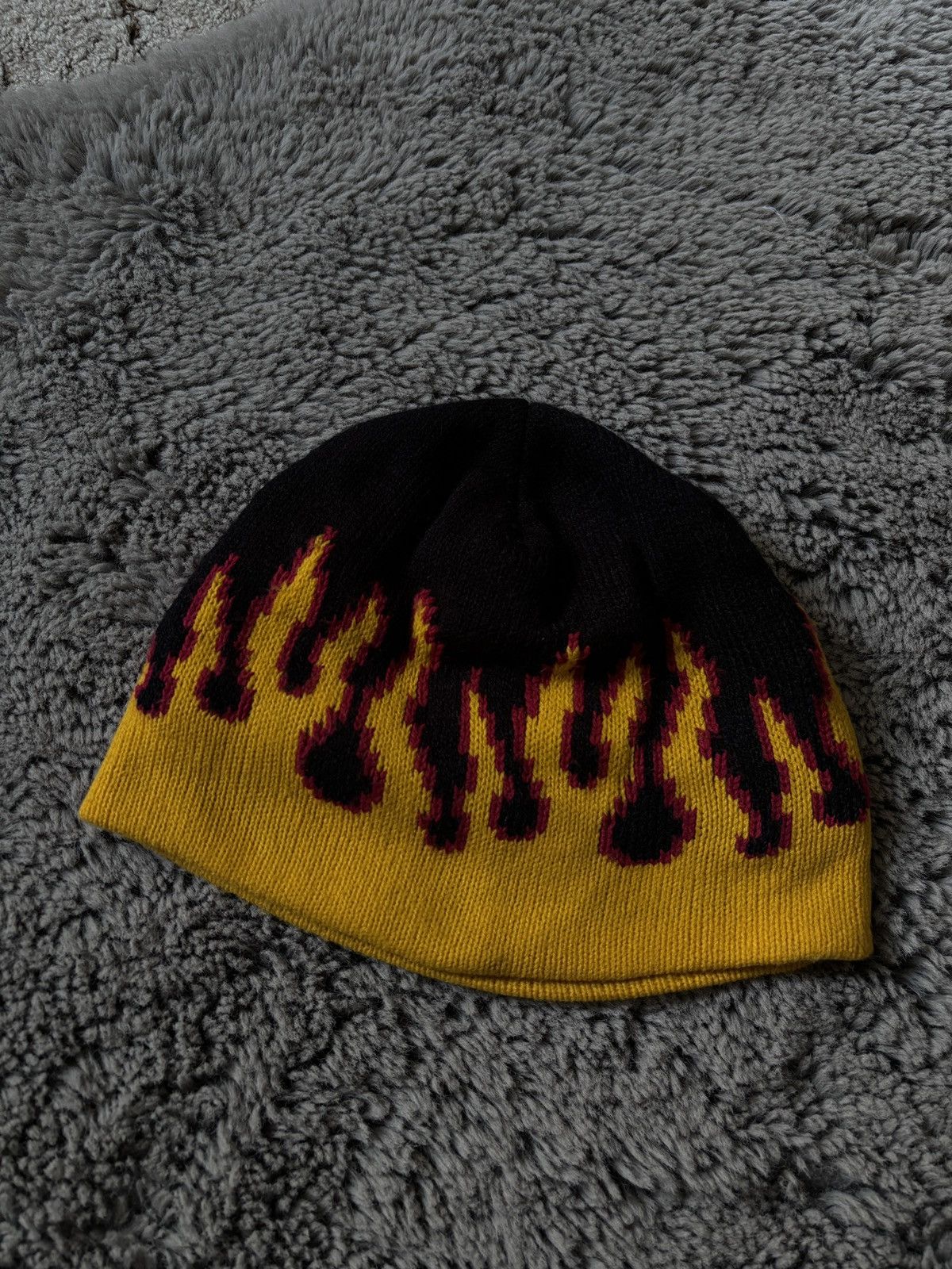 Japanese Brand Y2K Fire Flame Pattern Beanie skate Hat USA Size ONE SIZE - 2 Thumbnail