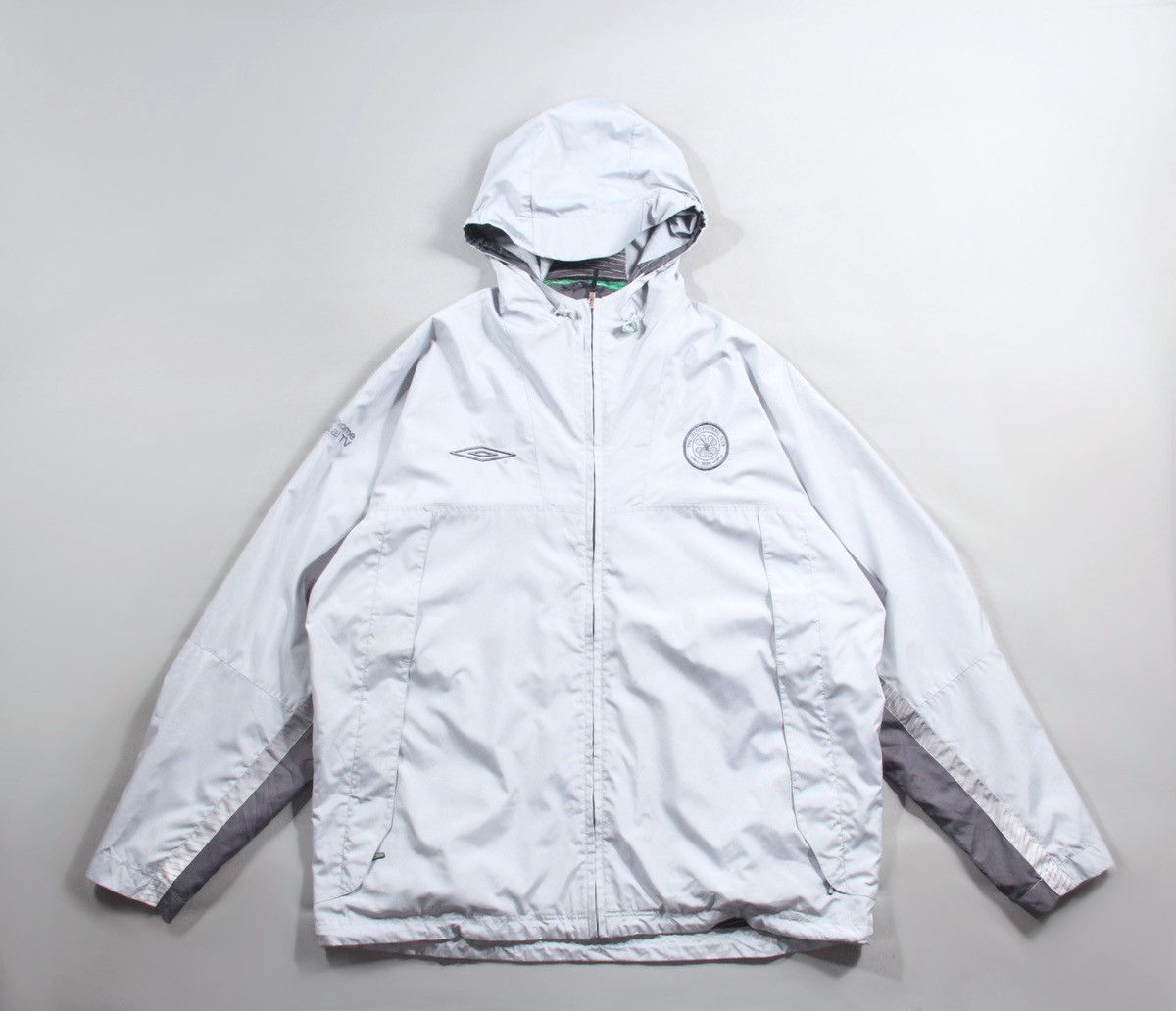 Umbro Umbro x Celtic Soccer Football Full Zip Jacket Hooded XL Size US XL / EU 56 / 4 - 1 Thumbnail
