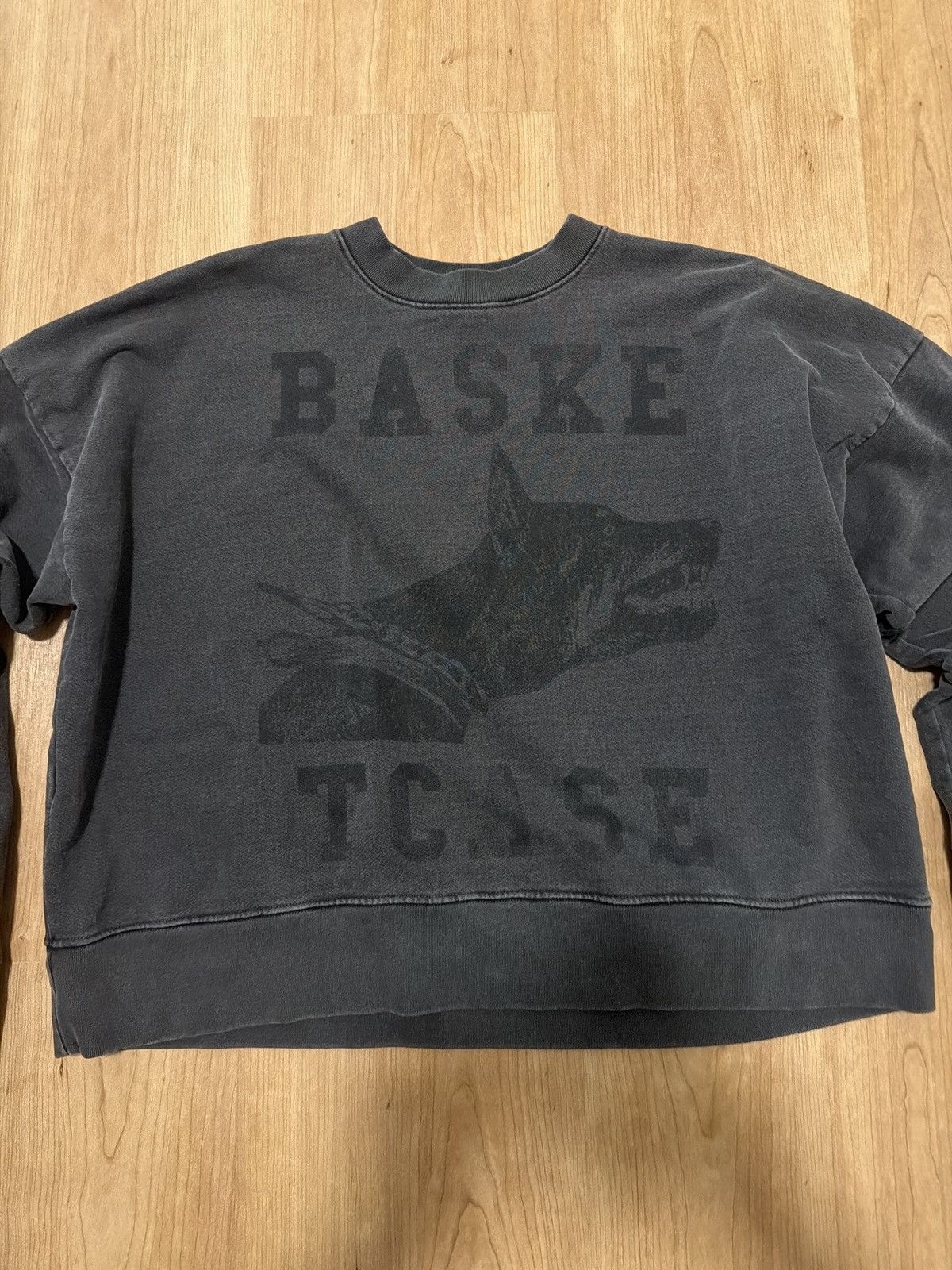 basketcase gallery Basketcase Gallery Raw College Crewneck Size US M / EU 48-50 / 2 - 3 Thumbnail