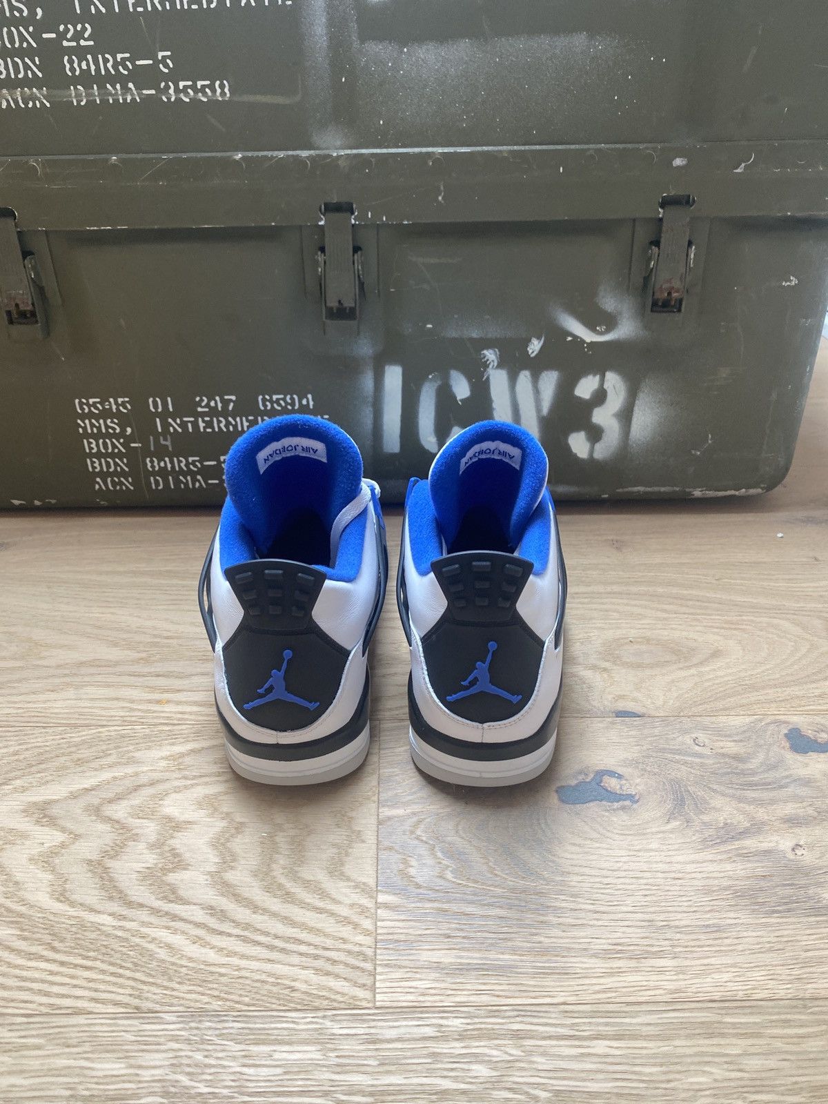 Jordan Brand × Nike Jordan 4 motorsport (2017) Size US 13 / EU 46 - 4 Thumbnail