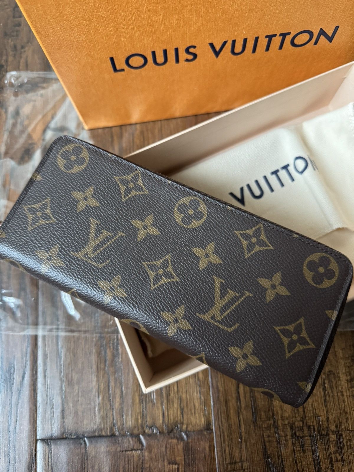 Louis Vuitton Louis Vuitton Wallet Clemence Size ONE SIZE - 1 Thumbnail