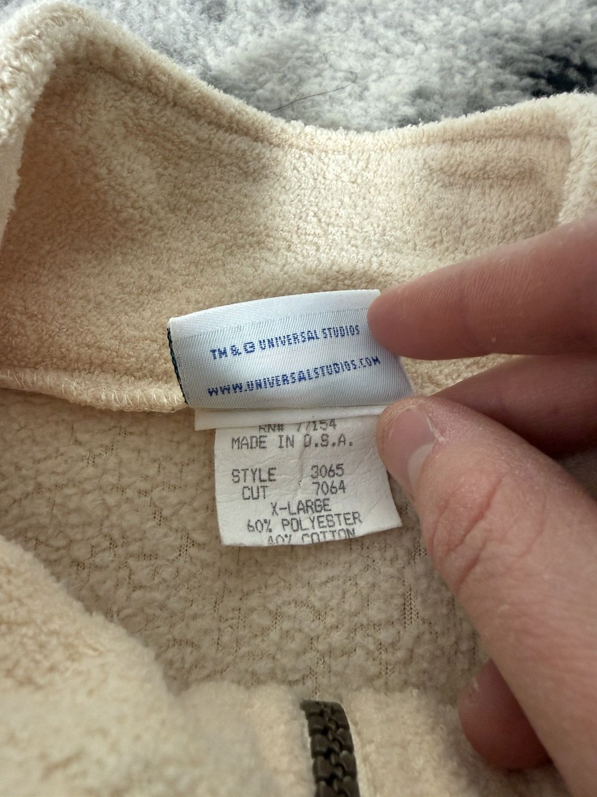 Universal Studios Vintage Made in USA Universal Studios Fleece Sweatshirt Size US XL / EU 56 / 4 - 5 Thumbnail