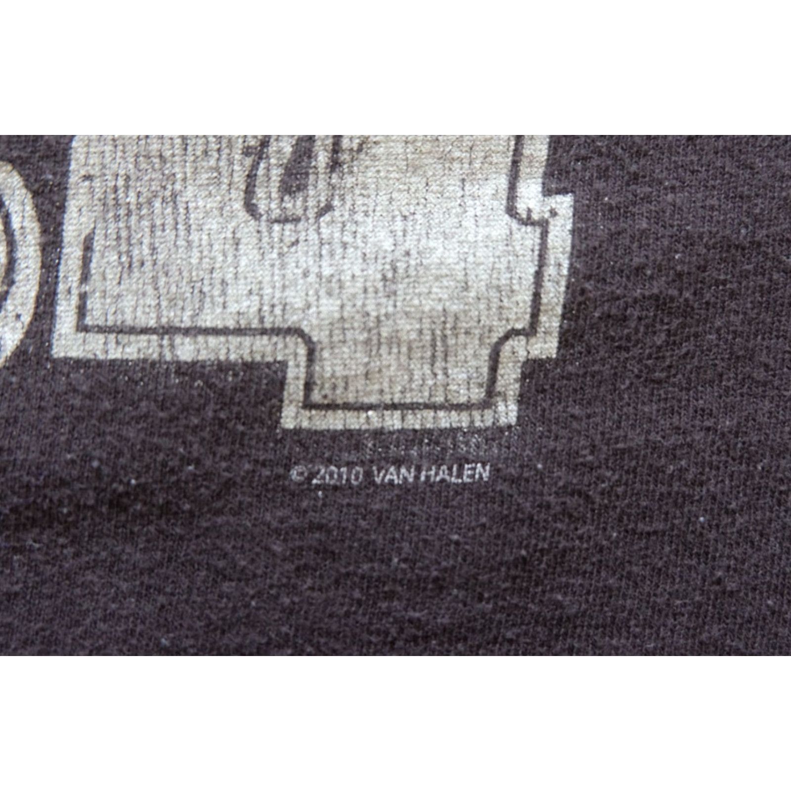 Delta VAN HALEN VTG Y2K ROCK MUSIC TOUR ANGEL CIGARETTE GRAPHIC T SHIRT 2010 SZ 2XL Size US XXL / EU 58 / 5 - 5 Thumbnail