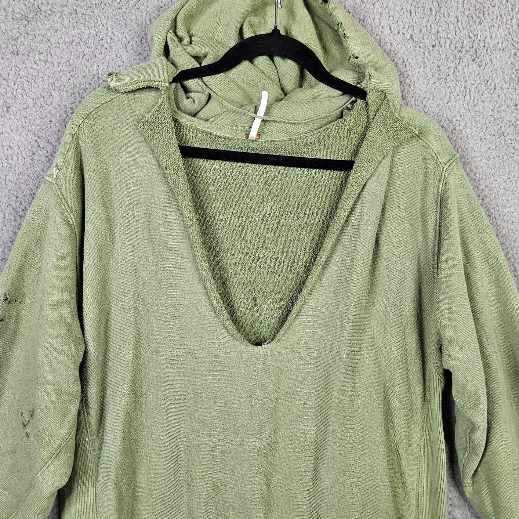 Free People Free People Green V-Neck Sweatshirt Top Women XS Elbow Sleeve Size XS / US 0-2 / IT 36-38 - 5 Thumbnail