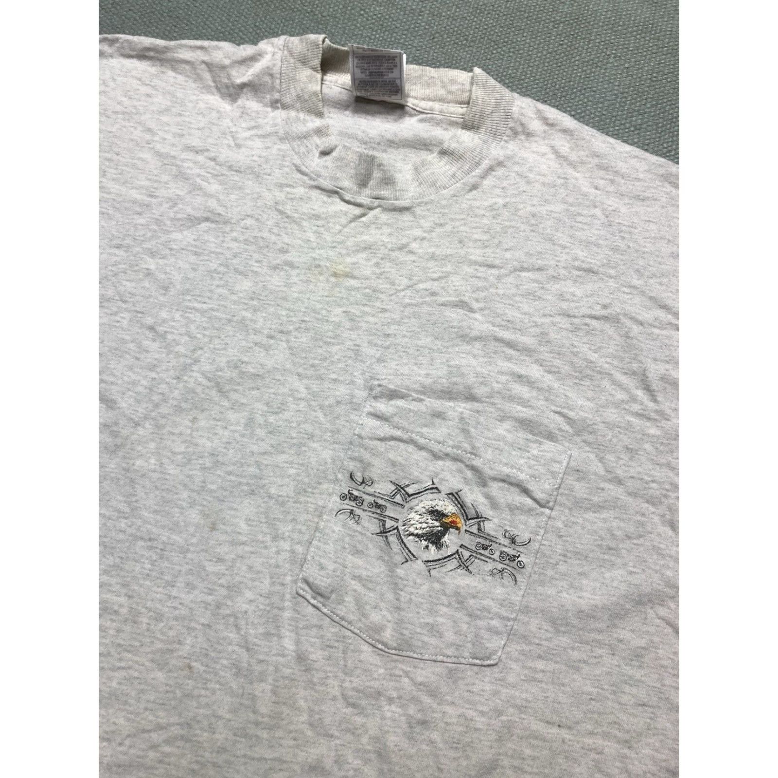 Harley Davidson VINTAGE Harley-Davidson T-Shirt Men XXL Gray Daytona Beach Bike Week 2003 Eagle Y2K Beach 2003 Harley-Davidson Mens XXL Gray Beach T-Shirt Size US XXL / EU 58 / 5 - 6 Thumbnail