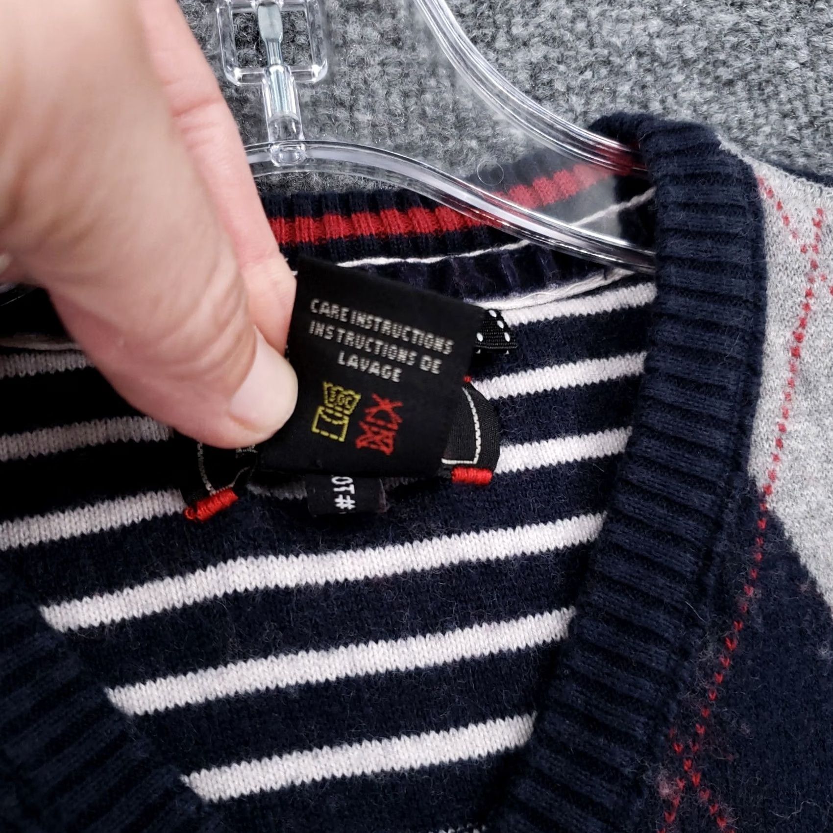 Buffalo David Bitton Buffalo David Bitton Sweater Vest Mens XL Blue Knit Diamond Print Sleeveless V-Neck Clothing Size US XL / EU 56 / 4 - 4 Thumbnail