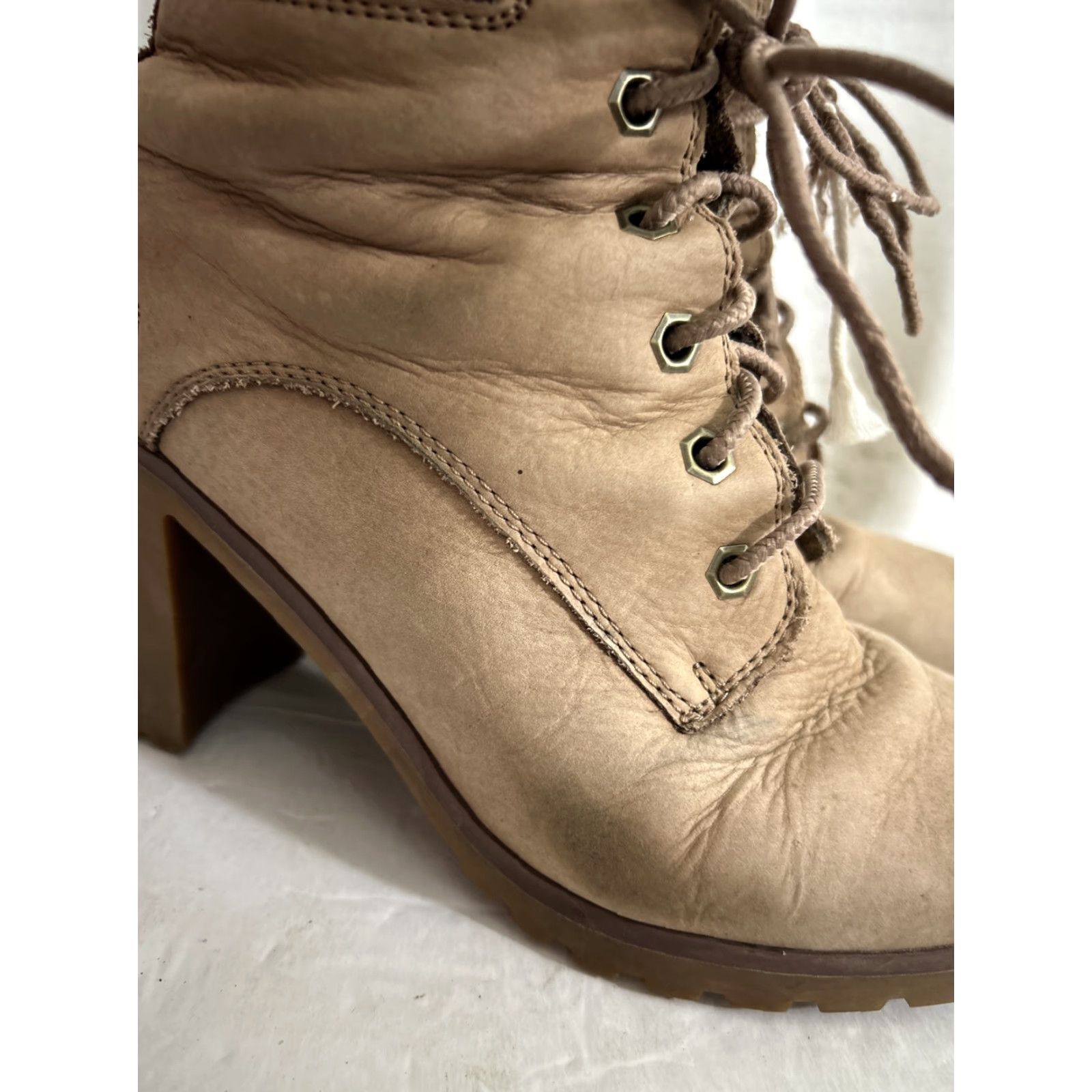 Timberland VINTAGE Timberland Boots Allington 6-inch Lace-Up Heeled Boot Womens 7 Tan Lights Taupe Nubuck Leather Size US 7 / IT 37 - 6 Thumbnail