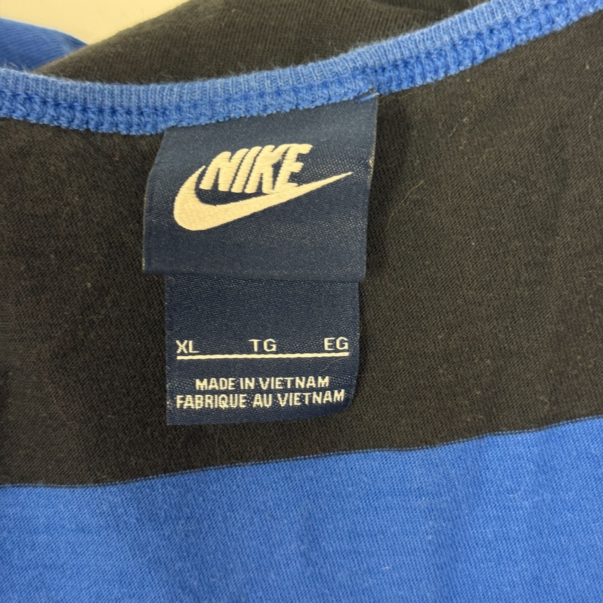 Nike 90's Nike Blue Stripe Tank Top Yellow Spell Out Muscle Shirt Size US XL / EU 56 / 4 - 4 Thumbnail