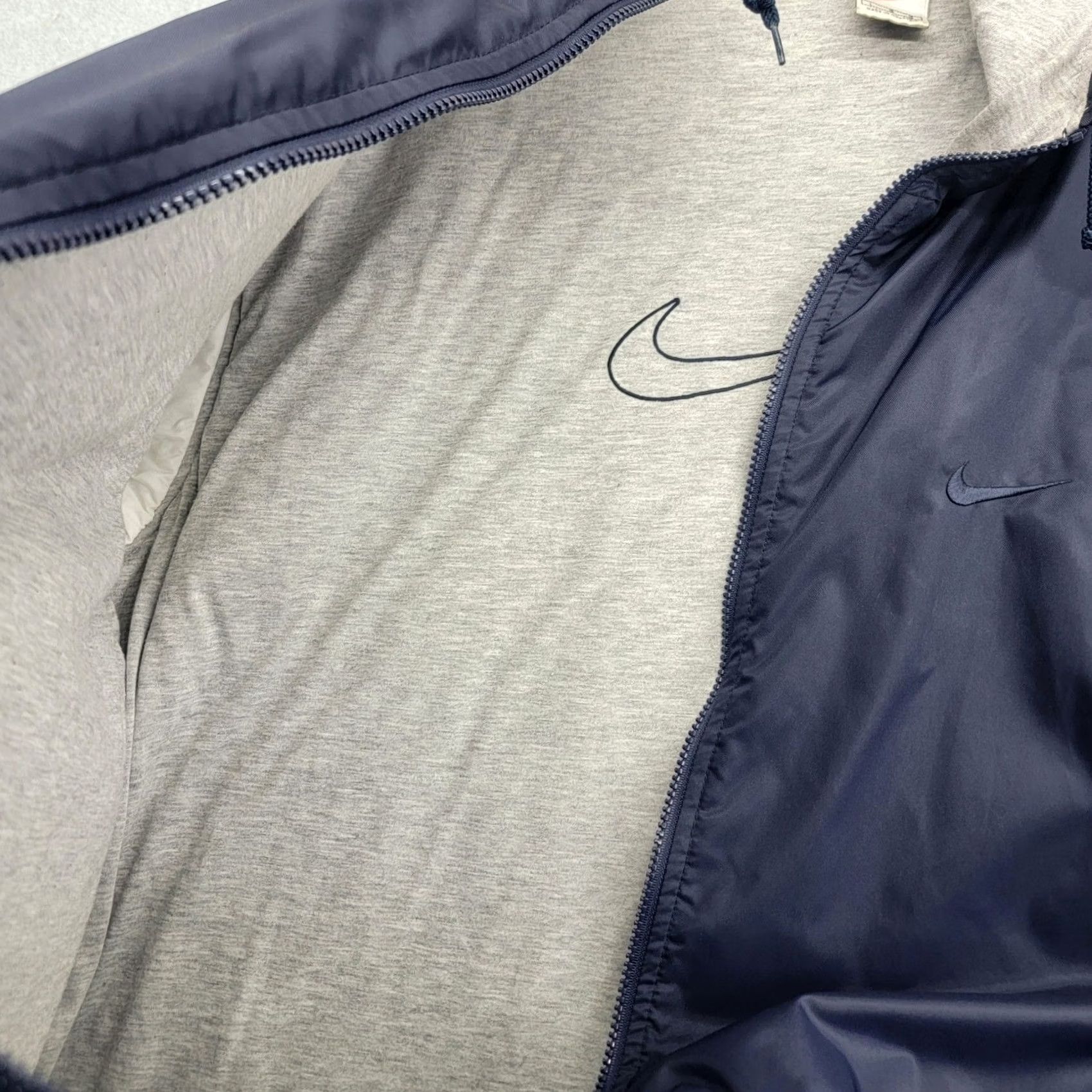 Nike Nike Vintage Windbreaker Jacket Mens L Navy Blue Full Zip Hooded Jersey 90s Retro Sportswear Size US L / EU 52-54 / 3 - 7 Thumbnail