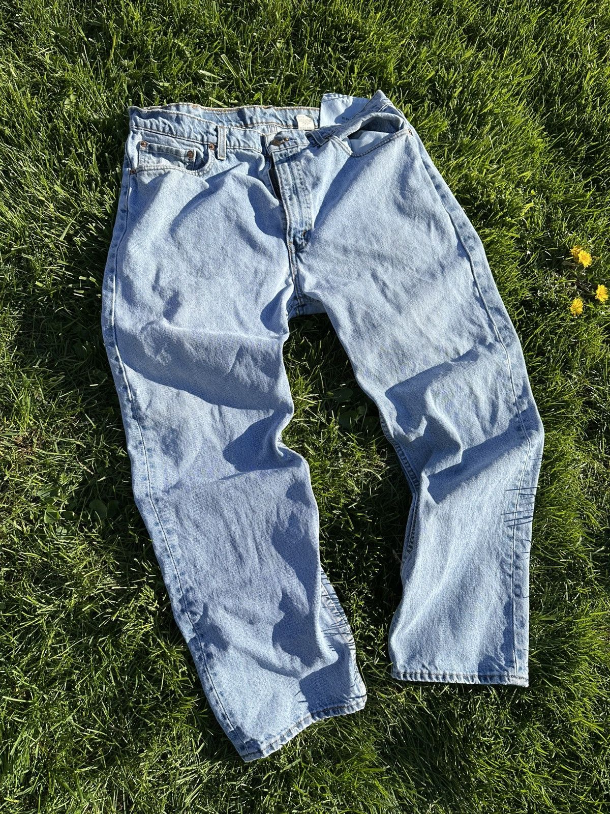 Levi's Vintage Clothing 505 90s 1997 Levi's MADE IN USA light wash jeans Size 40x30 Size US 40 / EU 56 - 1 Thumbnail