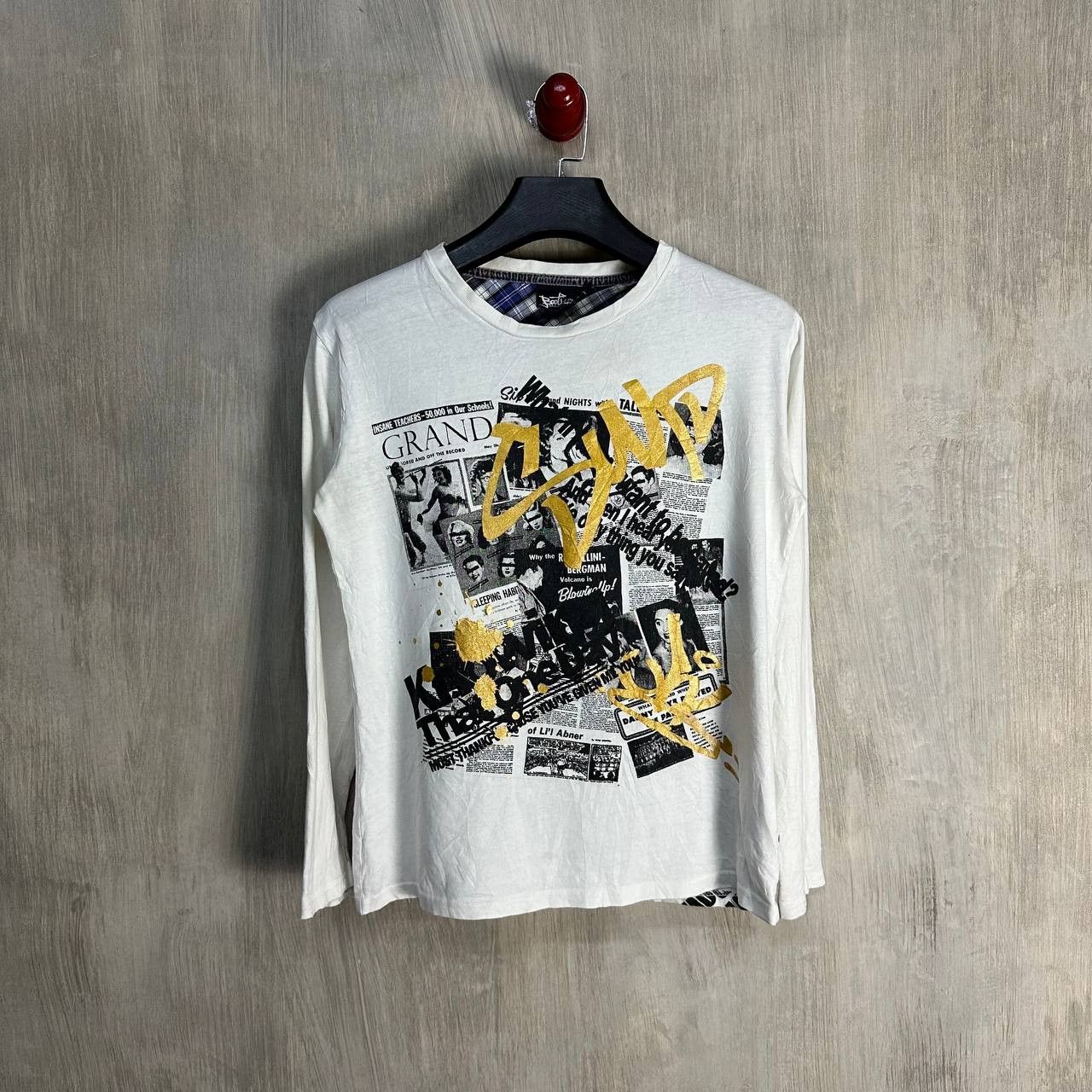 Used 2000s Ifsixwasnine Archive Gimmick T-Shirt Shirt Sleeve