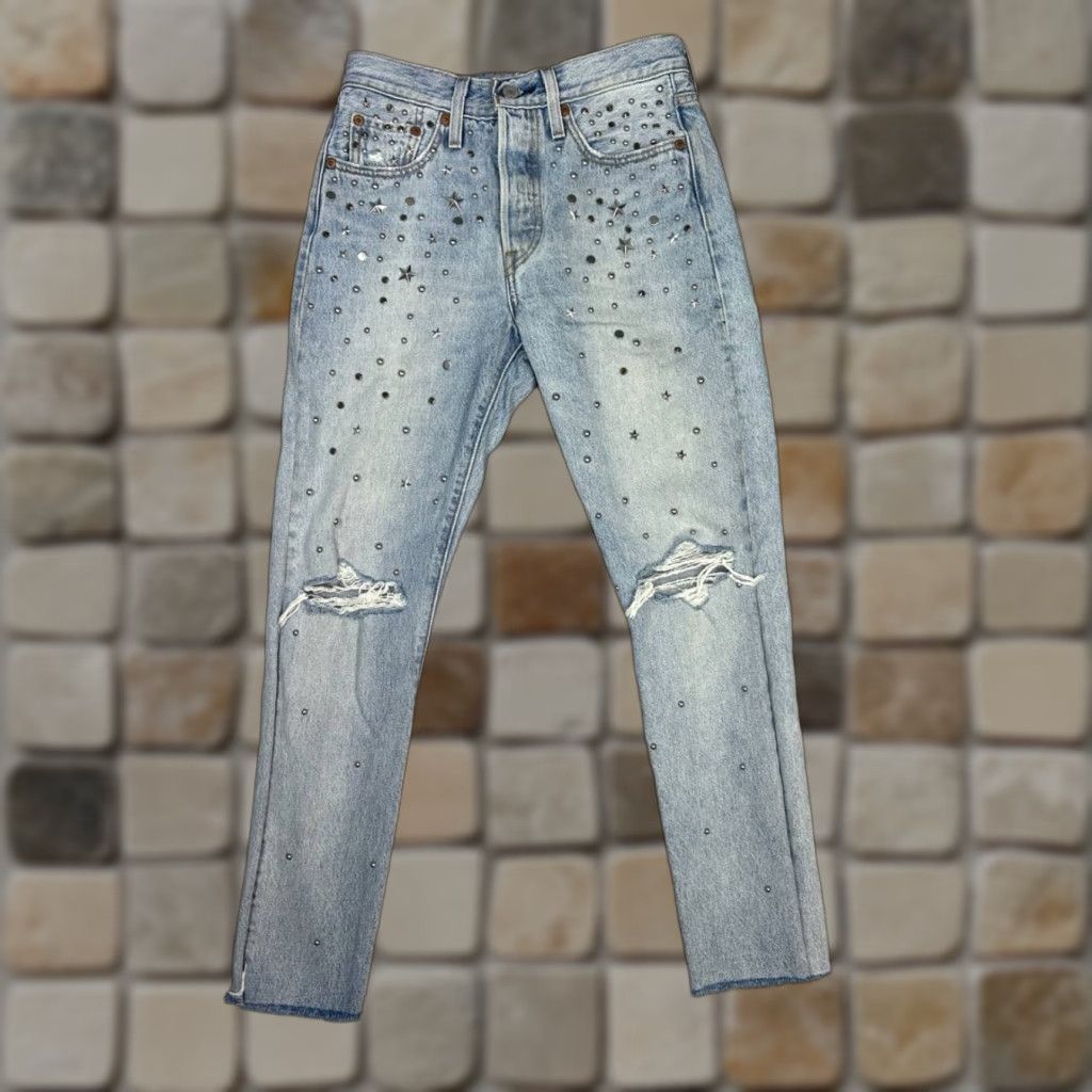 Levi's VINTAGE Levis 501 Jeans Womens 25x28 Blue Distressed Studded Frayed Hem 26x27 Shirt? Size 42" / US 20 - 1 Thumbnail