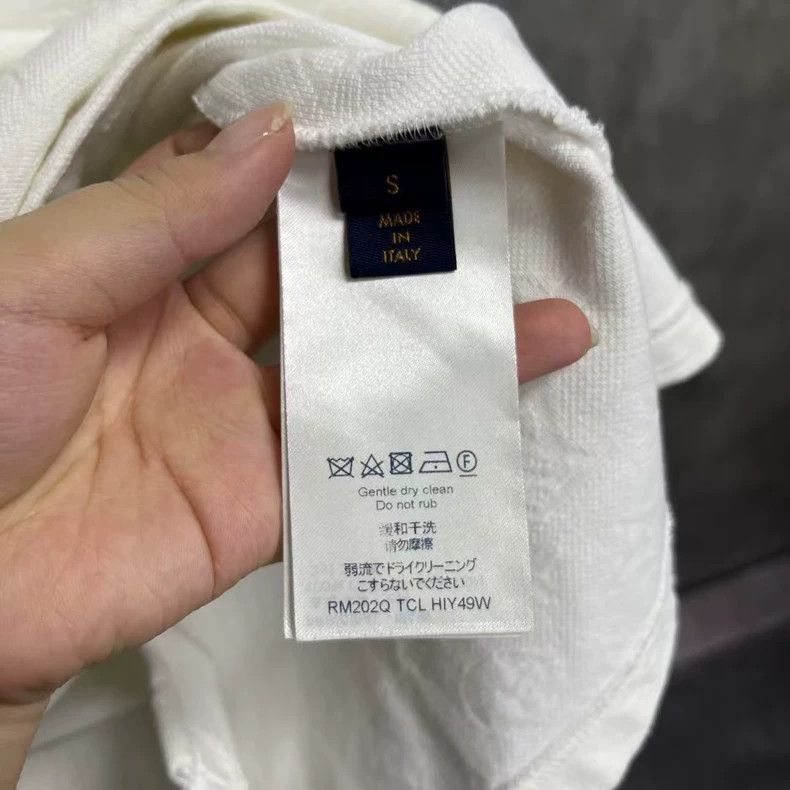 Louis Vuitton Louis Vuitton White dark pattern presbyopic 3D pocket shor Size US S / EU 44-46 / 1 - 3 Thumbnail