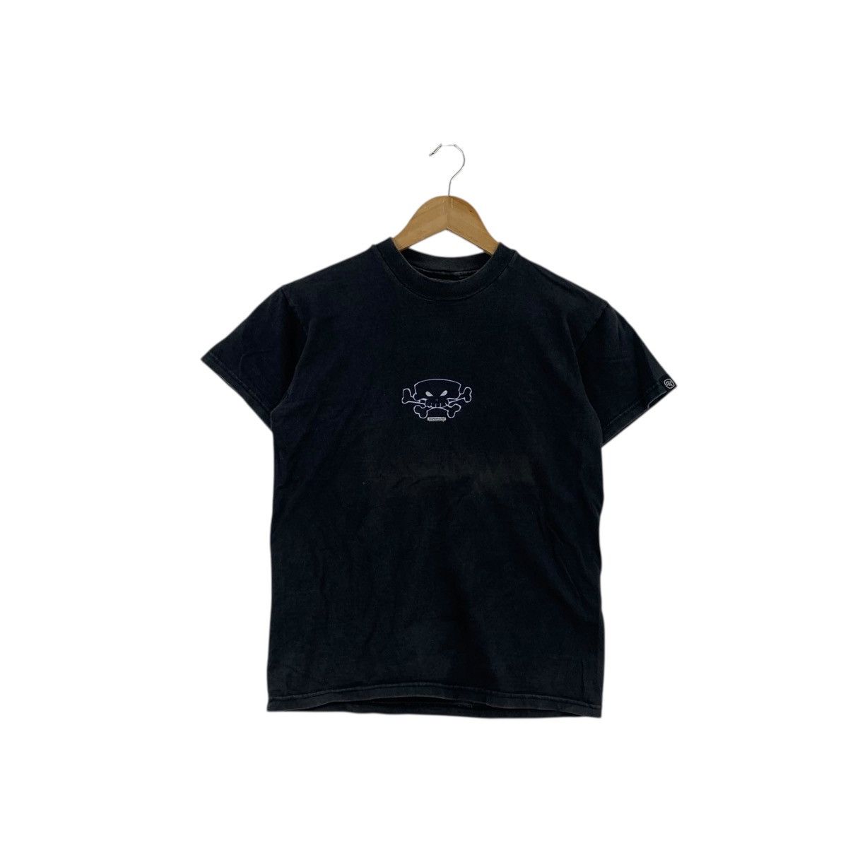 Neighborhood Vintage 1999 NEIGHBORHOOD SKATEBOARD JAPAN Skull Tee Shirt Size US S / EU 44-46 / 1 - 1 Thumbnail