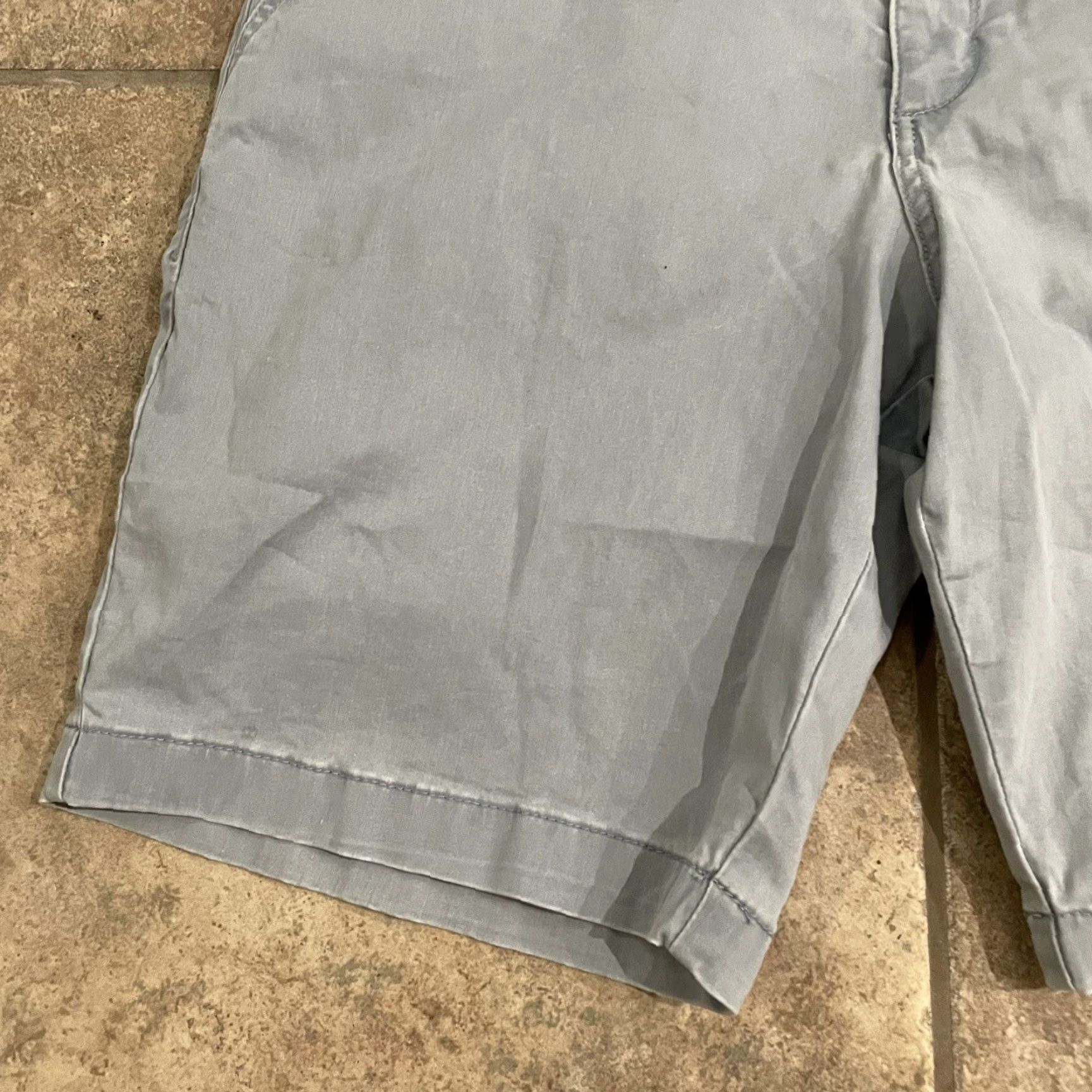 Tommy Bahama Tommy Bahama Shorts Mens 38 Chino Cotton Blend Light Blue N/A Size US 38 / EU 54 - 3 Thumbnail