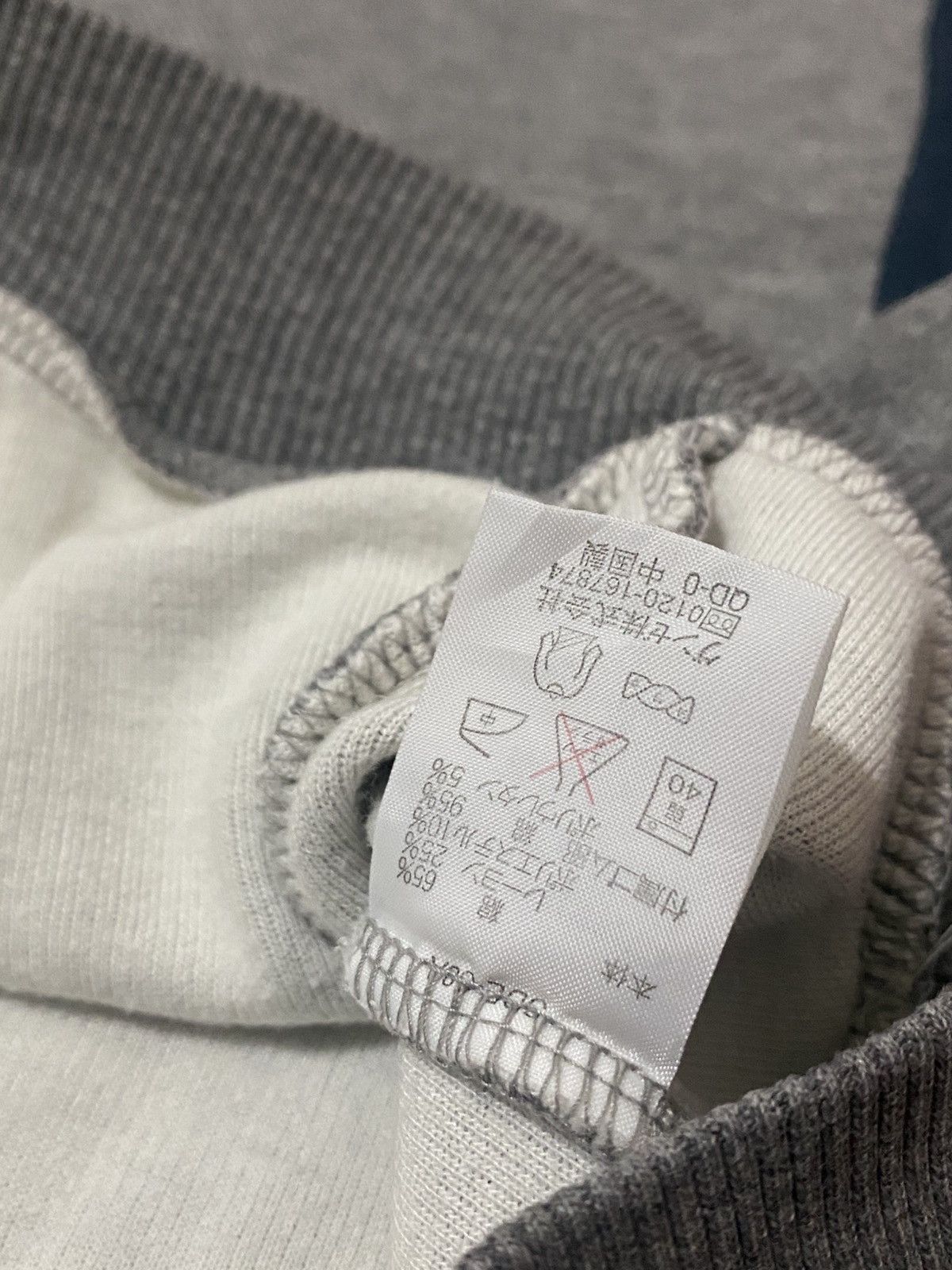 Fila Vintage FILA Embroidery Spellout Logo Sweatshirt Size US M / EU 48-50 / 2 - 6 Thumbnail