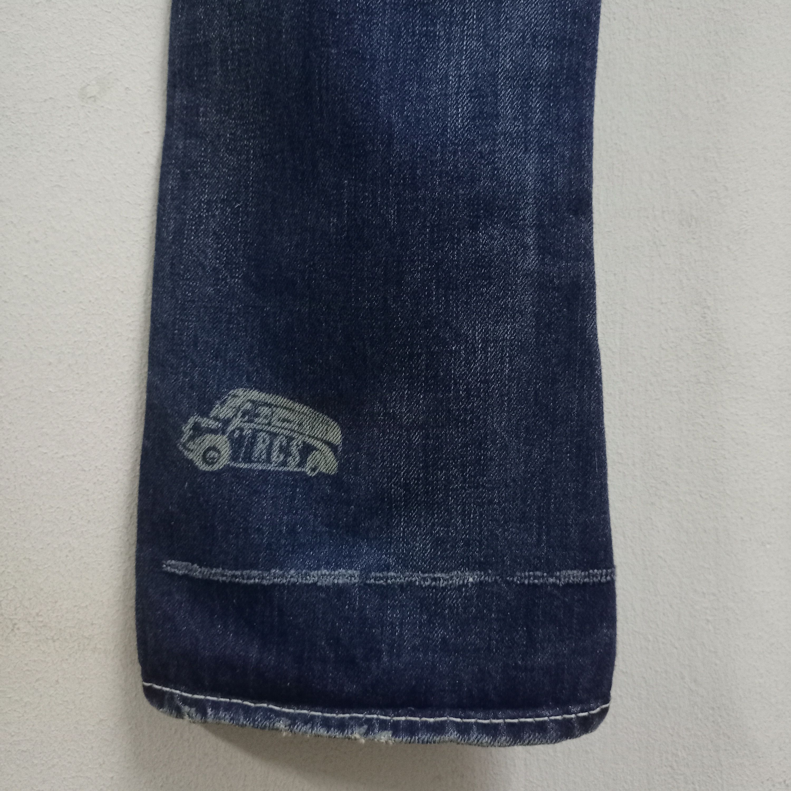 Japanese Brand Vintage Japanese Rodeo Crown Mud Wash Flare Jeans Size 30" / US 8 / IT 44 - 9 Thumbnail