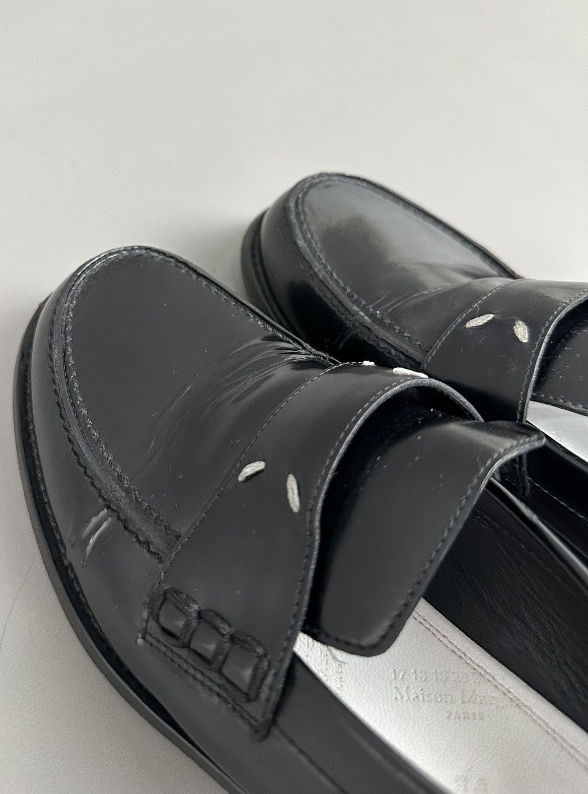 Maison Margiela Maison Margiela - 4 Contrast Stitch Leather Loafers - Black Size US 9 / IT 39 - 9 Thumbnail
