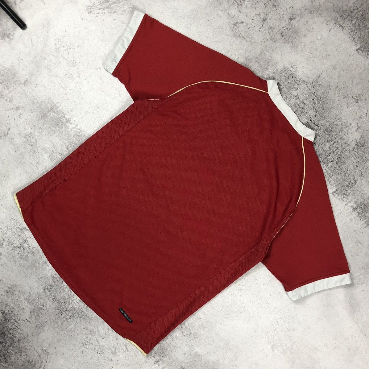 Nike Manchester United 2006-2007 Nike Home Soccer Jersey Size US S / EU 44-46 / 1 - 18 Thumbnail