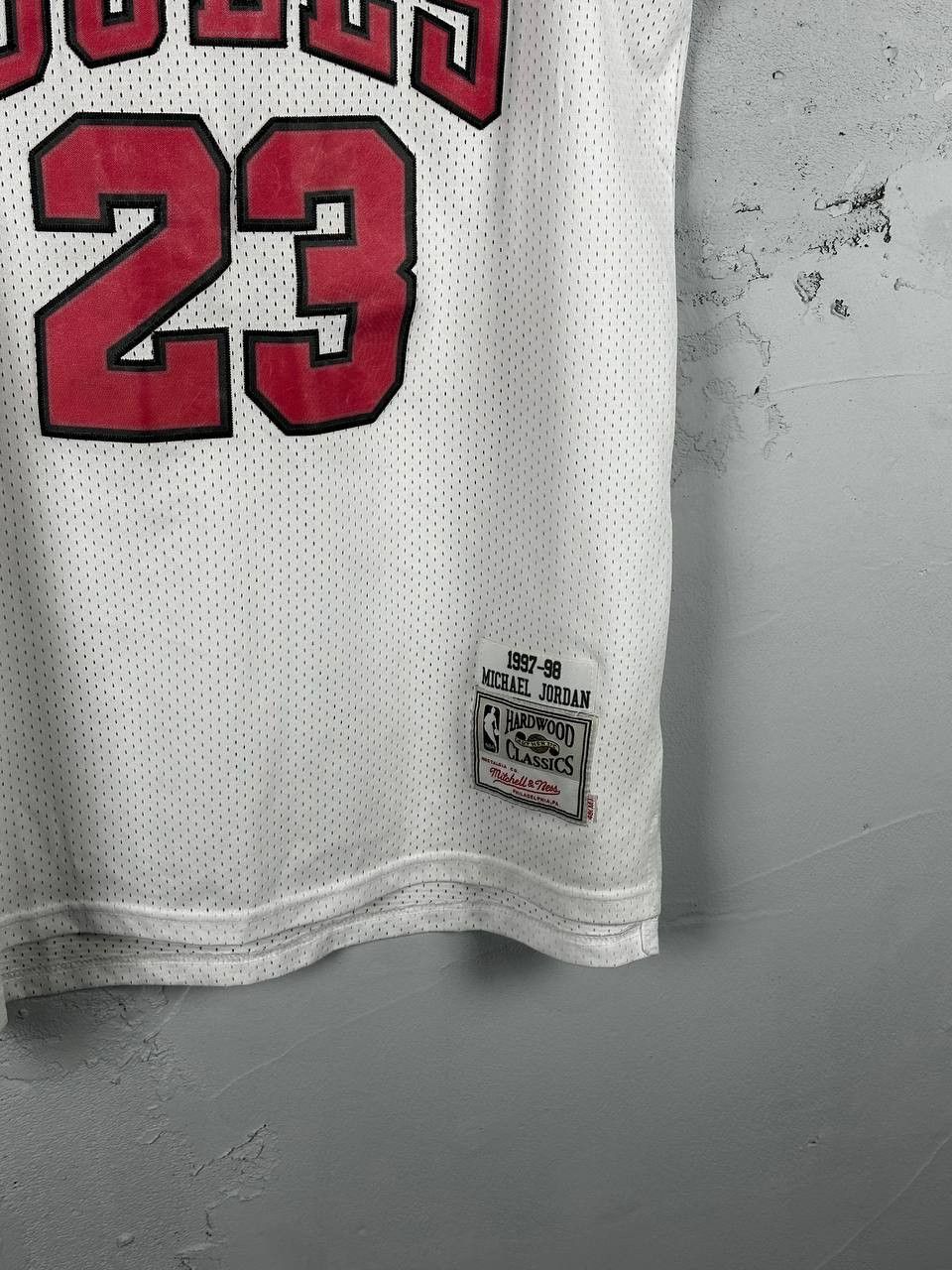 Mitchell & Ness × NBA × Vintage VTG Mitchell & Ness Hardwood Classics Bulls Jordan Jersey Size US M / EU 48-50 / 2 - 3 Thumbnail