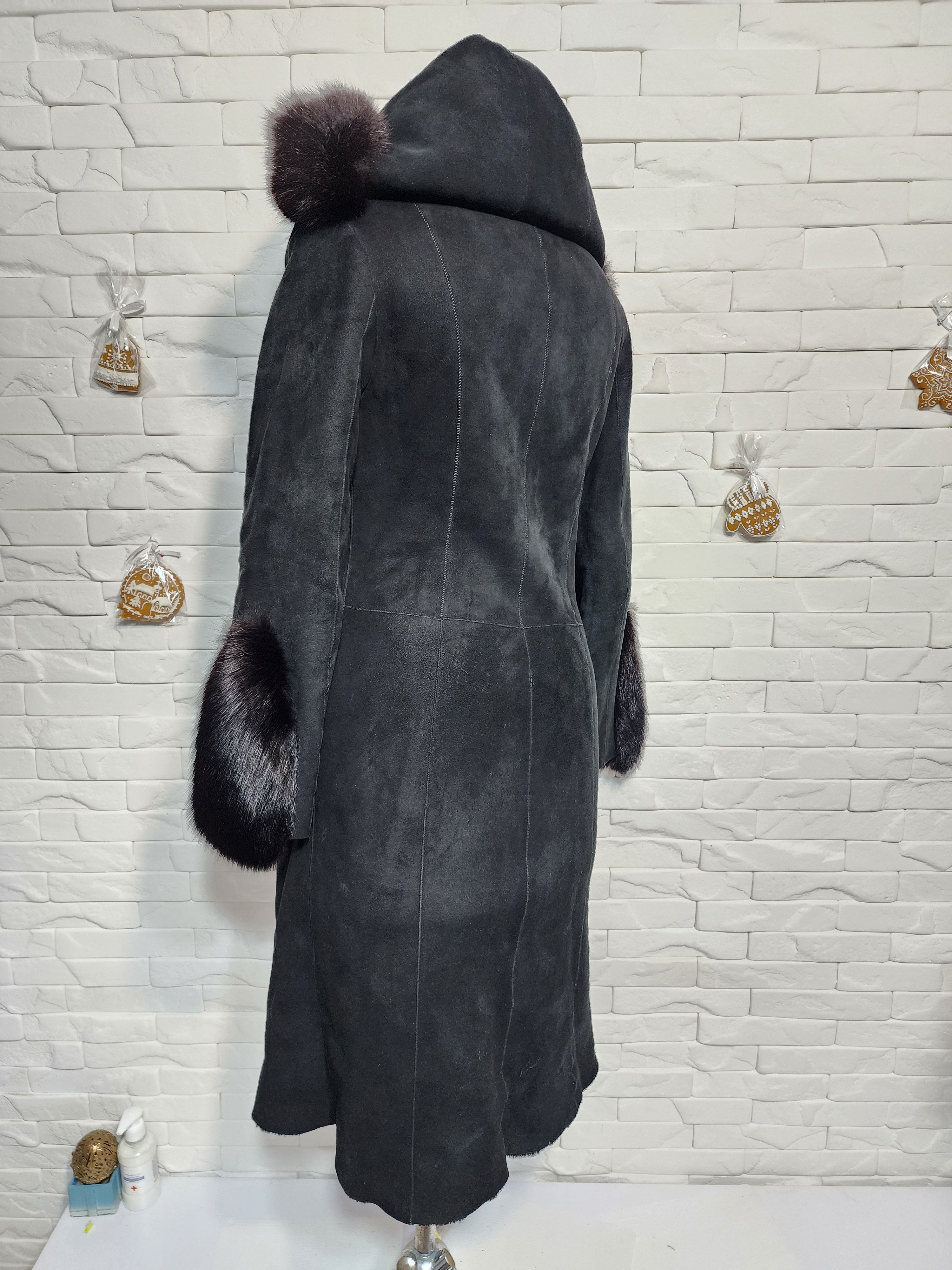 Furla Black Sheepskin Coat: Women's Genuine Fur Trim, Warm Hood Size S / US 4 / IT 40 - 5 Thumbnail