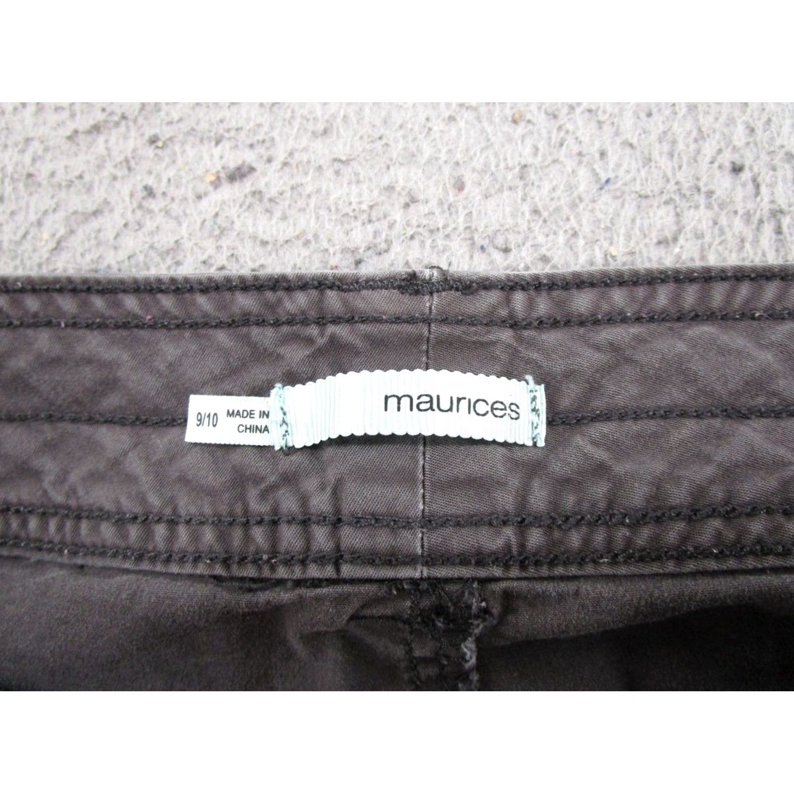 Vintage Maurices Roll Tab Cargo Pants Womens Size 10 Cargo Pants Regular Gray Outdoor 90s/00s Boys Mens Womens Size 32" / US 10 / IT 46 - 4 Thumbnail