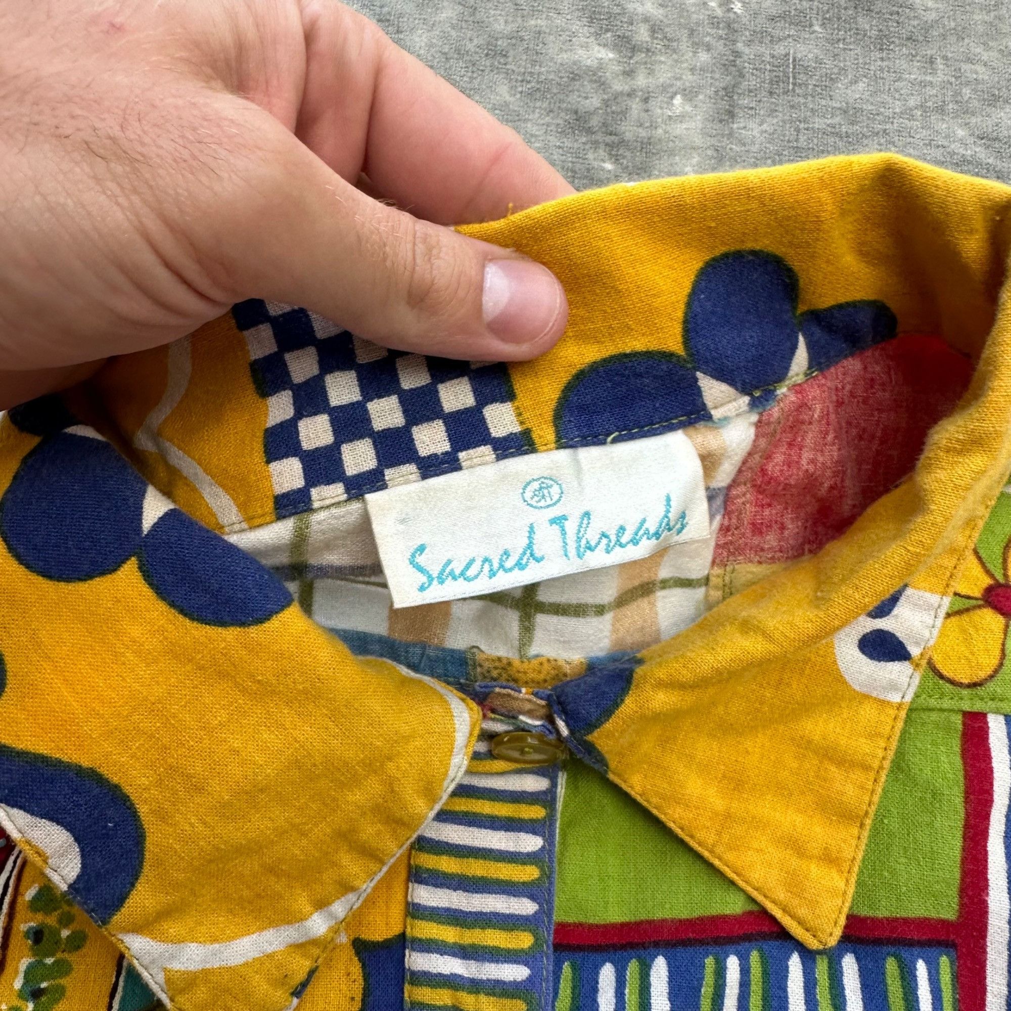 Vintage Vintage Sacred Threads Unique Patchwork Lightweight Button U Size US M / EU 48-50 / 2 - 3 Thumbnail