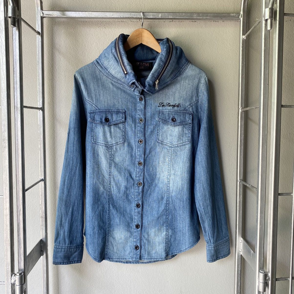 LIZ LISA LIZ LISA döll Light Blue Denim High-Collar Shirt Size M / US 6-8 / IT 42-44 - 3 Thumbnail