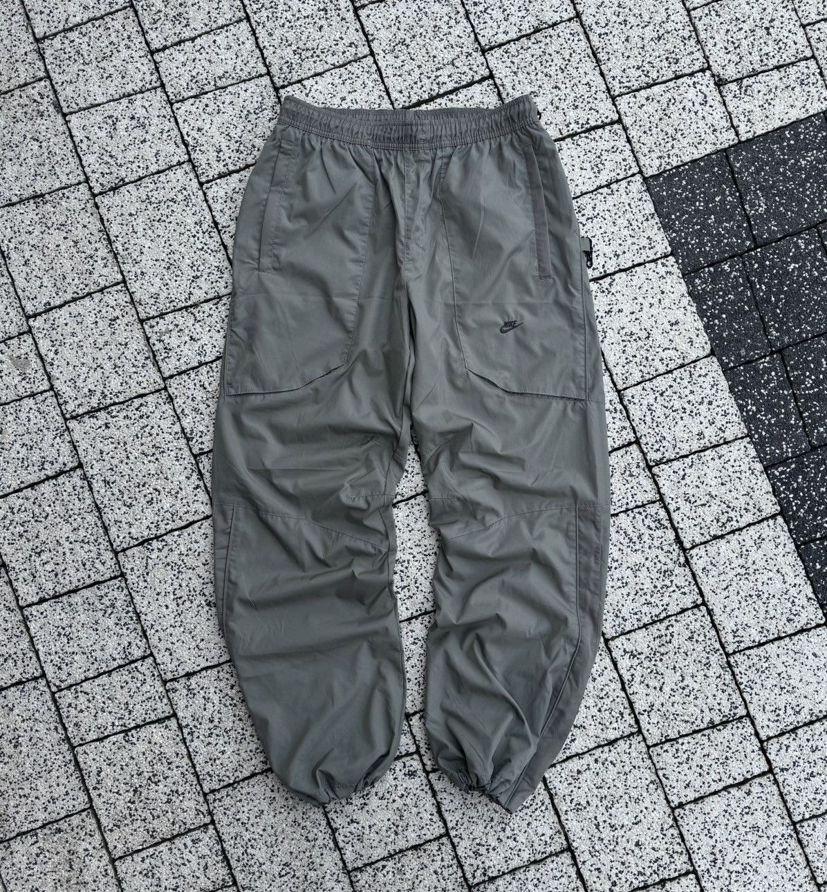 mens nike air track pants