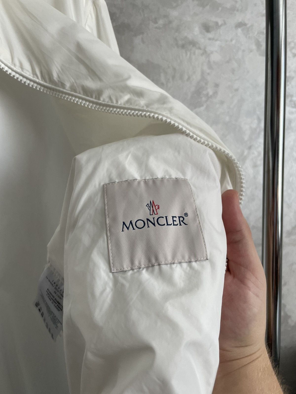 Moncler Moncler Boissard Nylon Rain White Jacket With Hoodie Size /0 Size XS / US 0-2 / IT 36-38 - 15 Thumbnail