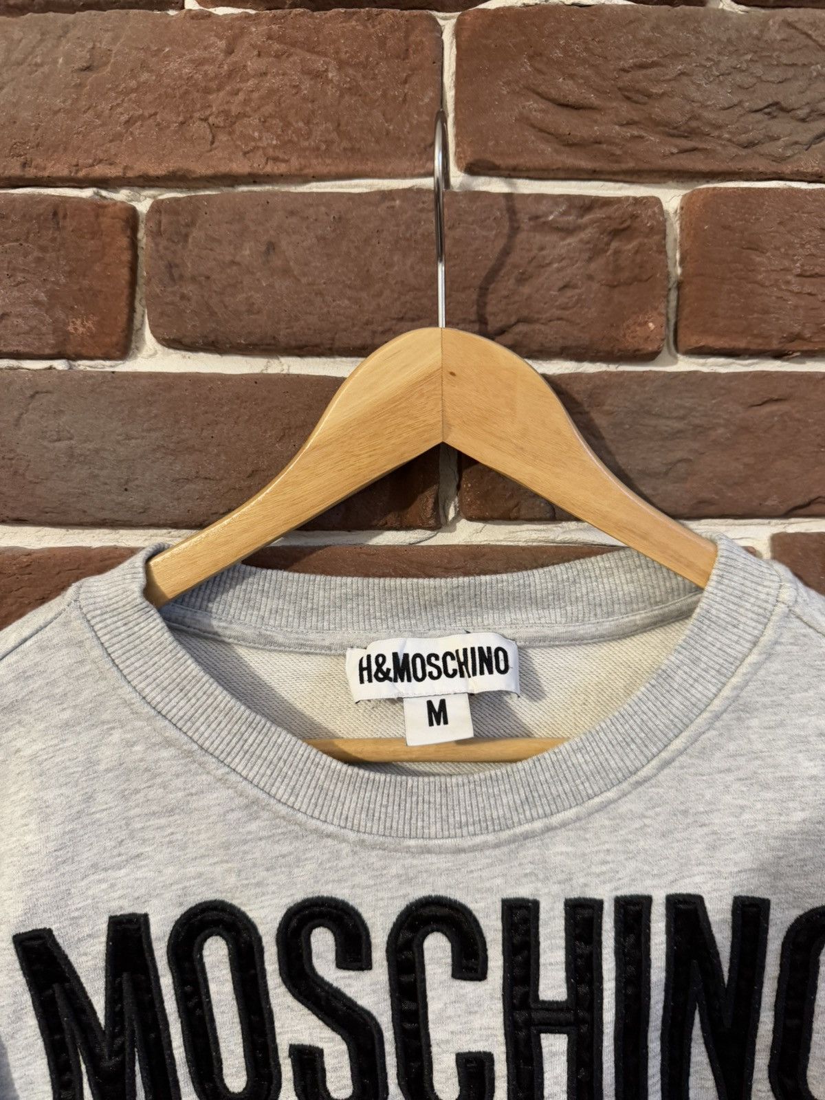 H&M × Moschino Limited Edition H&M x Moschino Grey Mickey Mouse Sweatshirt Size US M / EU 48-50 / 2 - 4 Thumbnail