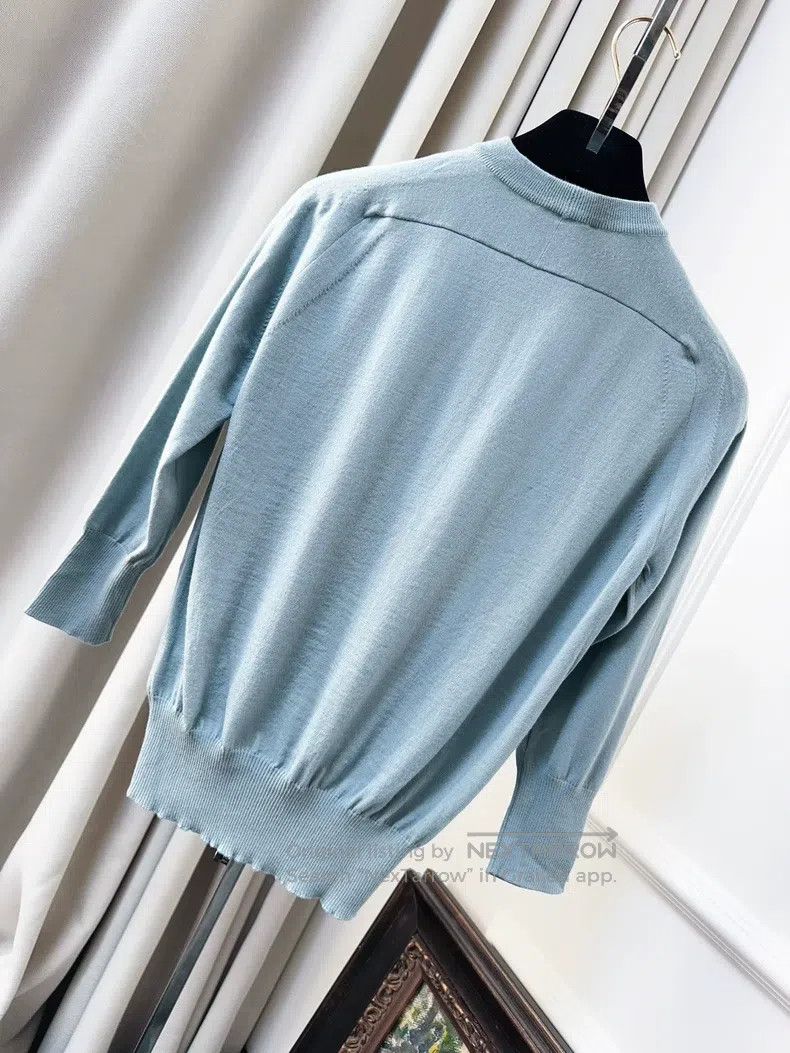 Loro Piana Loro Piana Baby Blue Cashmere Crew Neck Top Size XS / US 0-2 / IT 36-38 - 2 Thumbnail