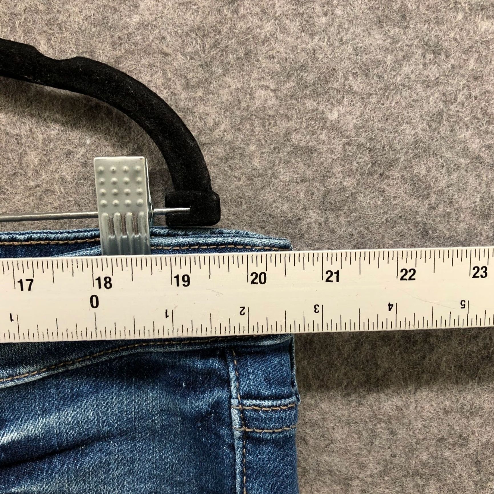 Old Navy Old Navy Jeans Womens 20 Blue Stretch High Rise Rockstar Super Skinny Size 42" / US 20 - 7 Thumbnail