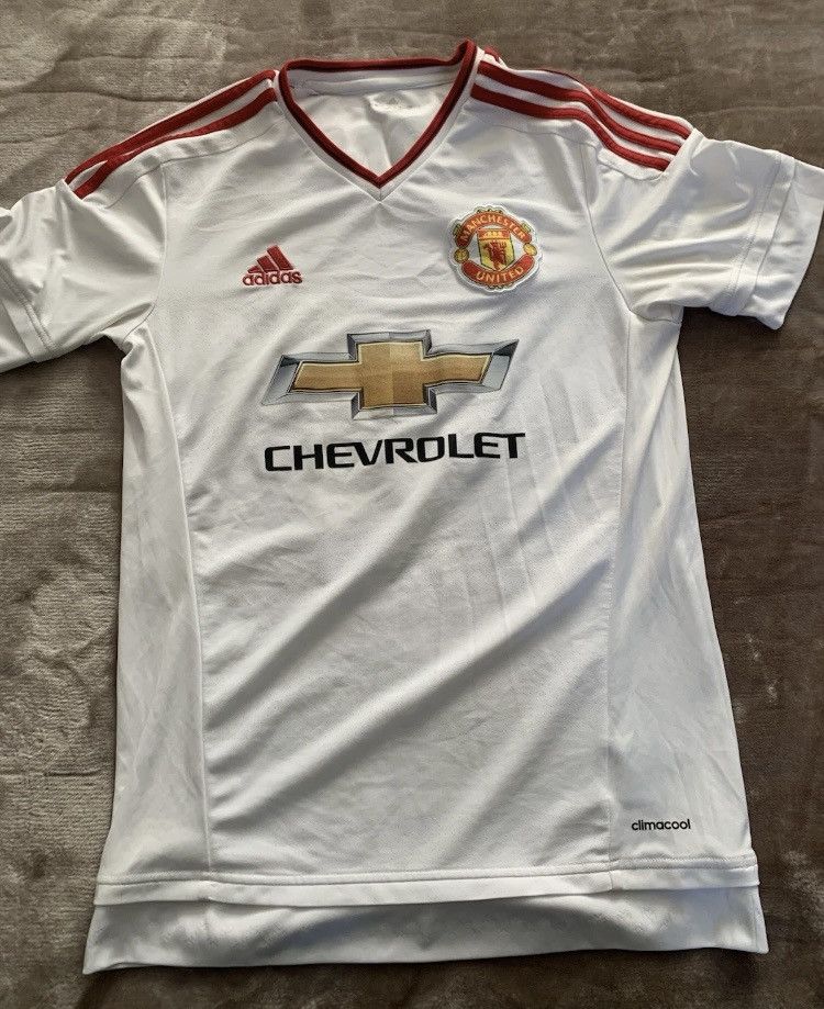 Adidas Rooney jersey manchester united Size US S / EU 44-46 / 1 - 2 Thumbnail
