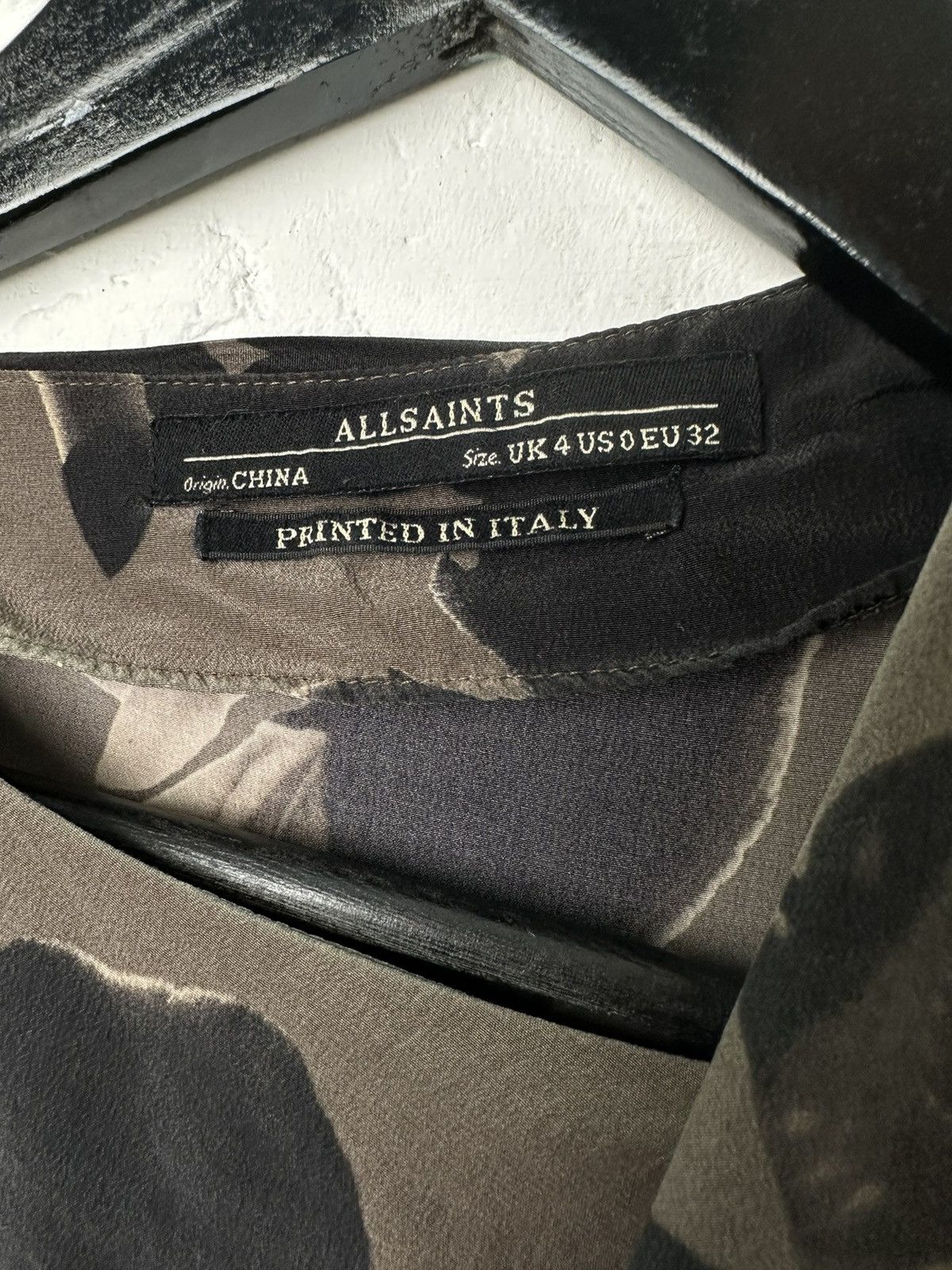 Allsaints ALLSAINTS 100% Silk Dissolve Denise Dress UK 4 US 0 Size XS / US 0-2 / IT 36-38 - 4 Thumbnail