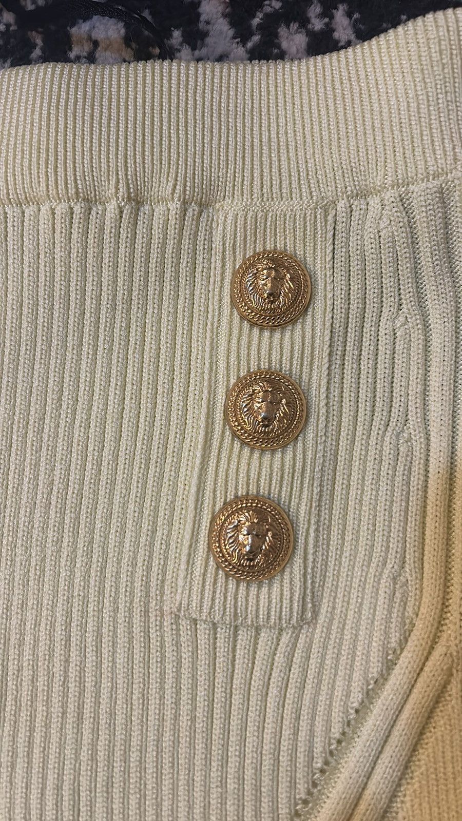 Balmain Balmain 6 Buttons Short Knit Skirt size FR 38 Size 27" / US 4 / IT 40 - 3 Thumbnail