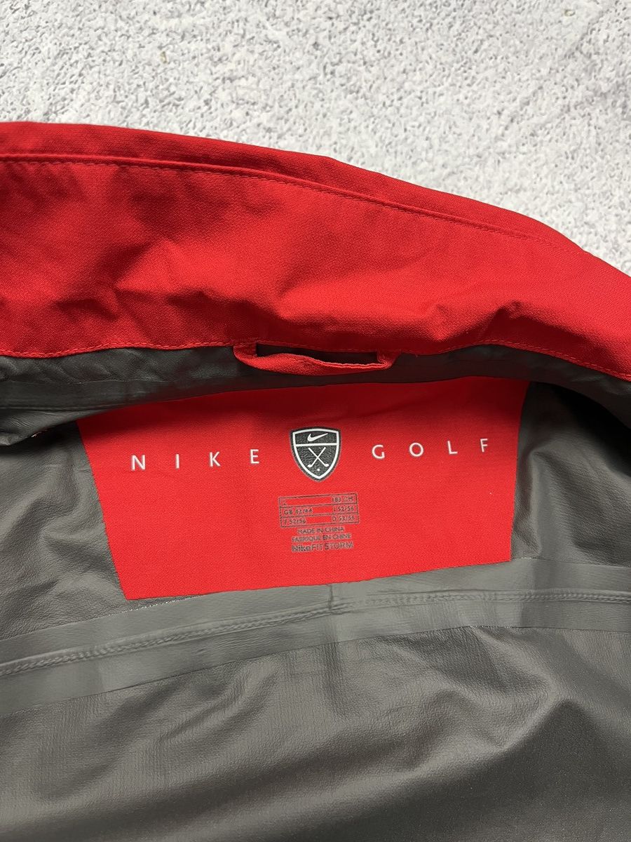 Nike NIKE Golf Jacket Red Gore-Tex Vintage Y2K Outdoor Life Size US M / EU 48-50 / 2 - 17 Thumbnail