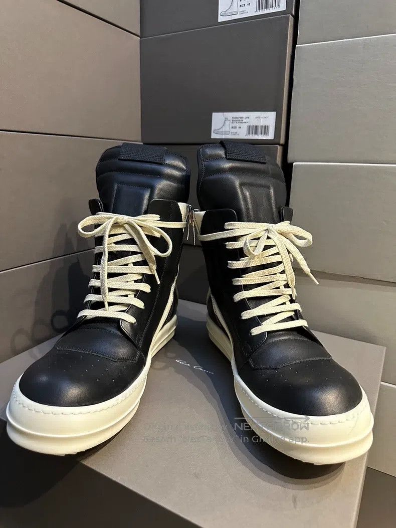 Rick Owens High Top Laced Big Triangle Classic Black and W