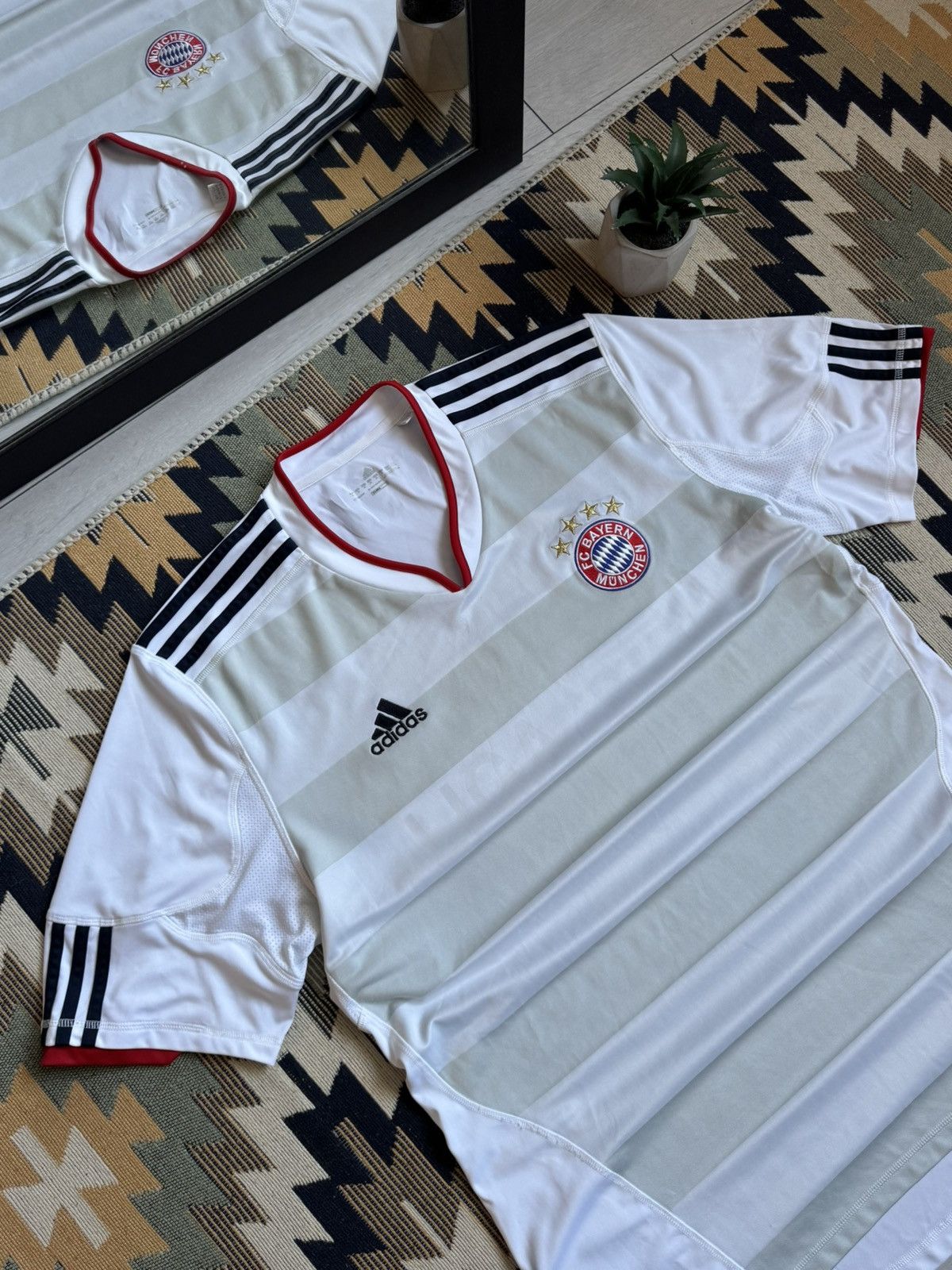 Adidas Vintage Adidas Bayern München 2010 Blockcore Soccer Jersey Size US XL / EU 56 / 4 - 4 Thumbnail