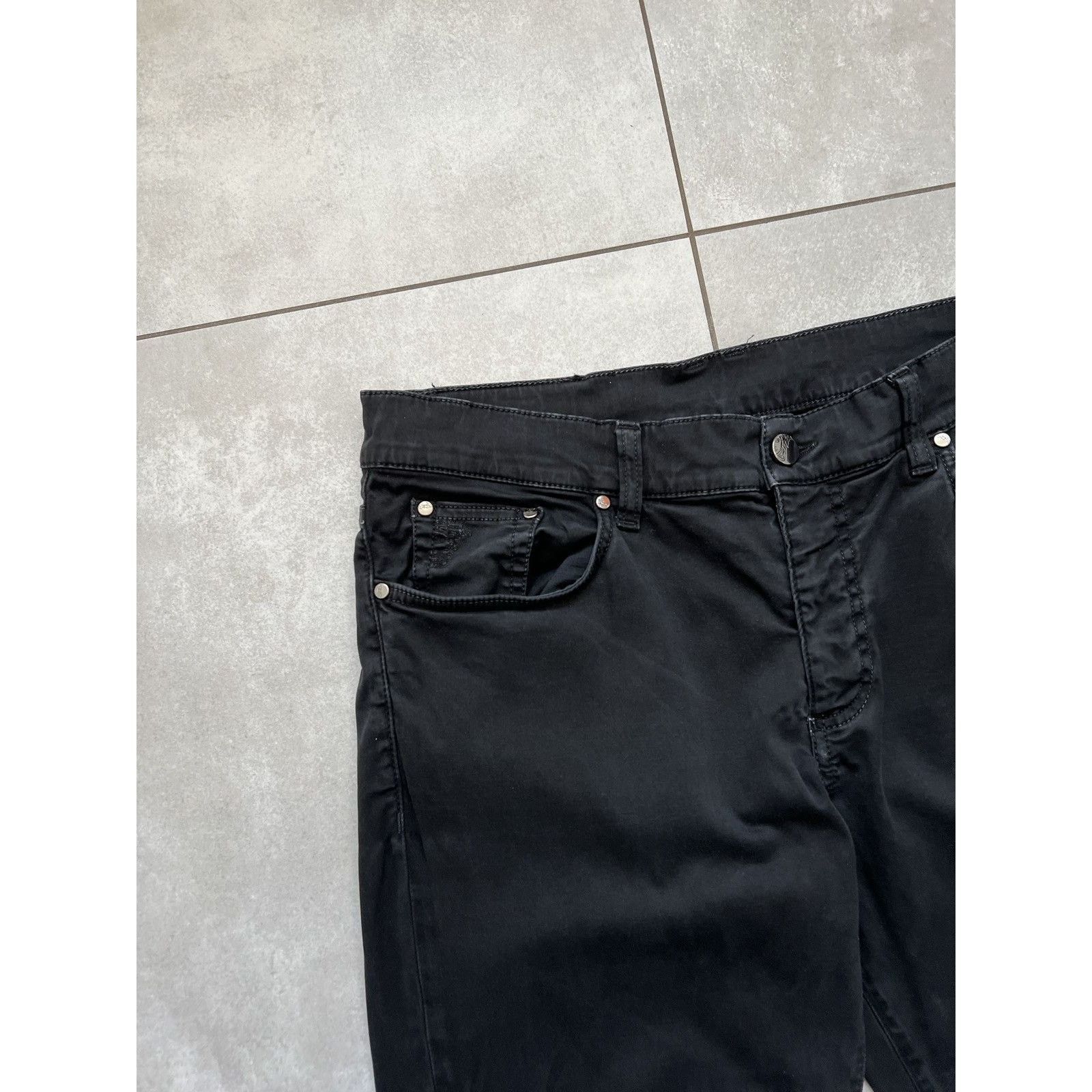 Versace Versace medusa black jeans Size US 32 / EU 48 - 3 Thumbnail