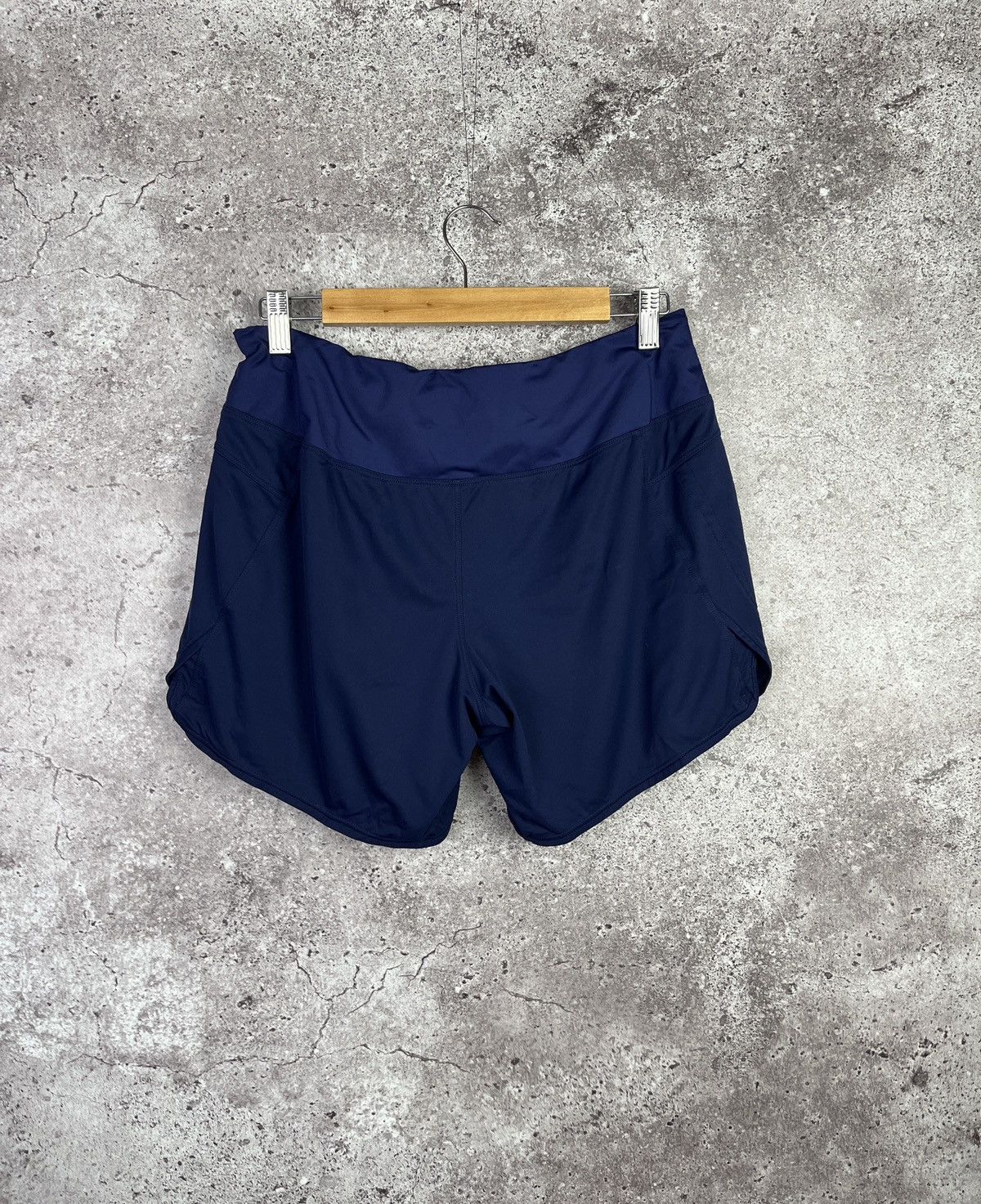 Arc'teryx Wmn’s Technical Running Shorts Navy Trail Outdoor Gorpcore Size 30" / US 8 / IT 44 - 3 Thumbnail