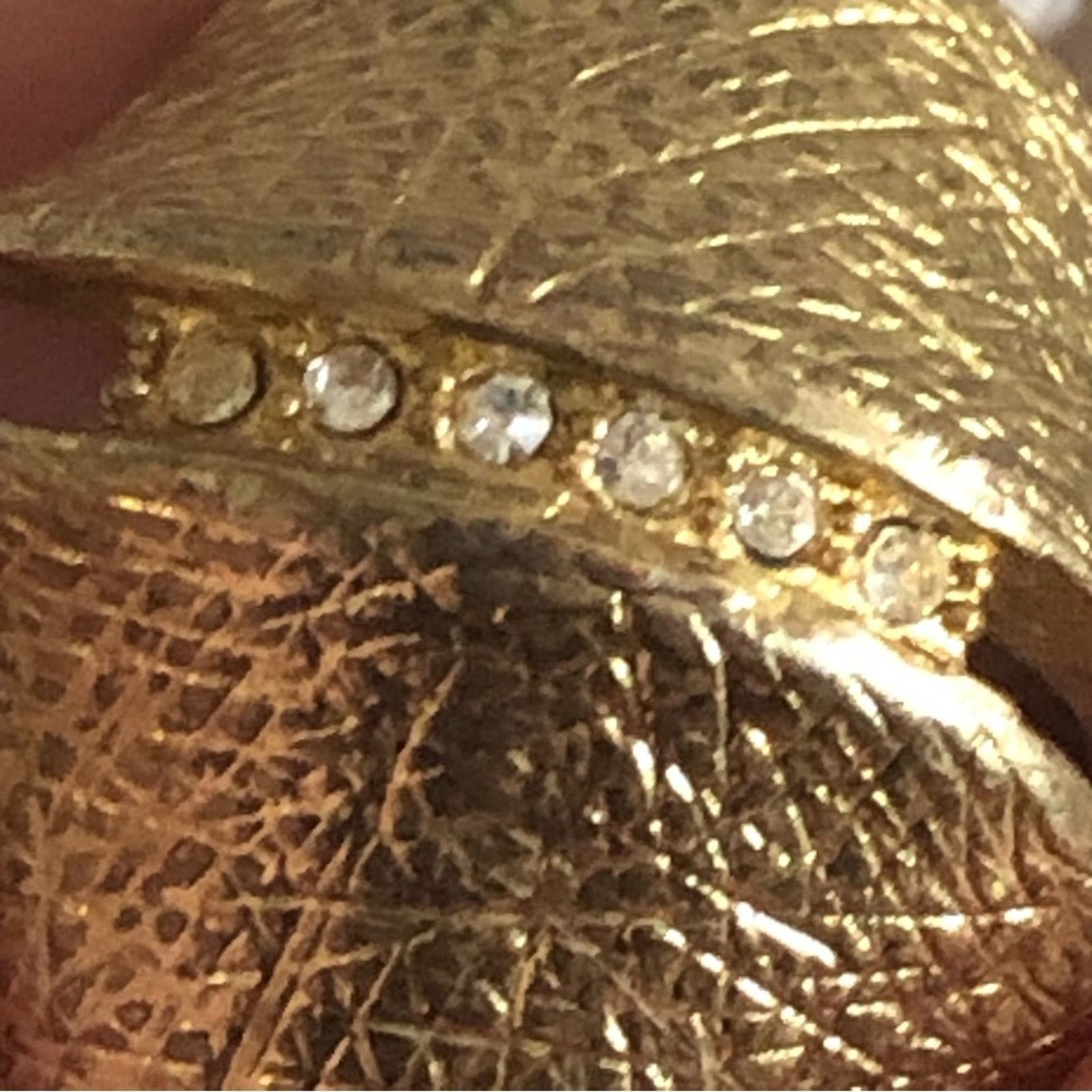 Bcbgmaxazria BCBGMaxAzria gold brutalist clear stone ring Size ONE SIZE - 5 Thumbnail