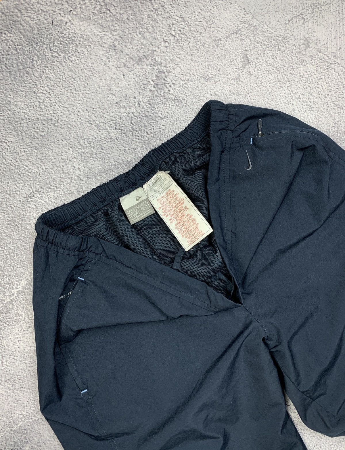 Nike Vintage Nike Womens Blue Tracksuit L Retro 90s Style Size L / US 10 / IT 46 - 15 Thumbnail