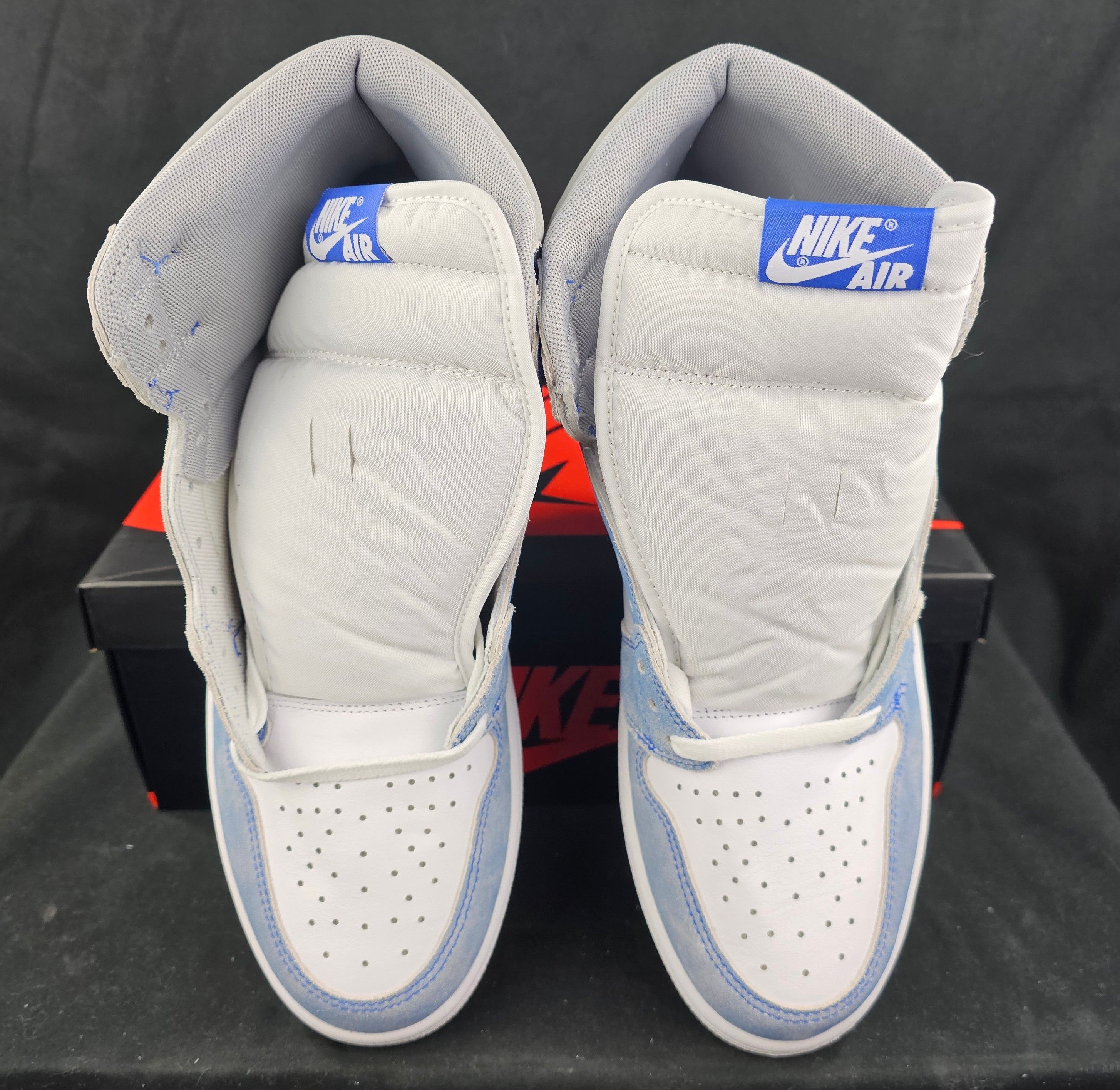 Jordan Brand Nike Air Jordan 1 Retro High OG Hyper Royal Smoke Grey Men's Size US 13 / EU 46 - 4 Thumbnail