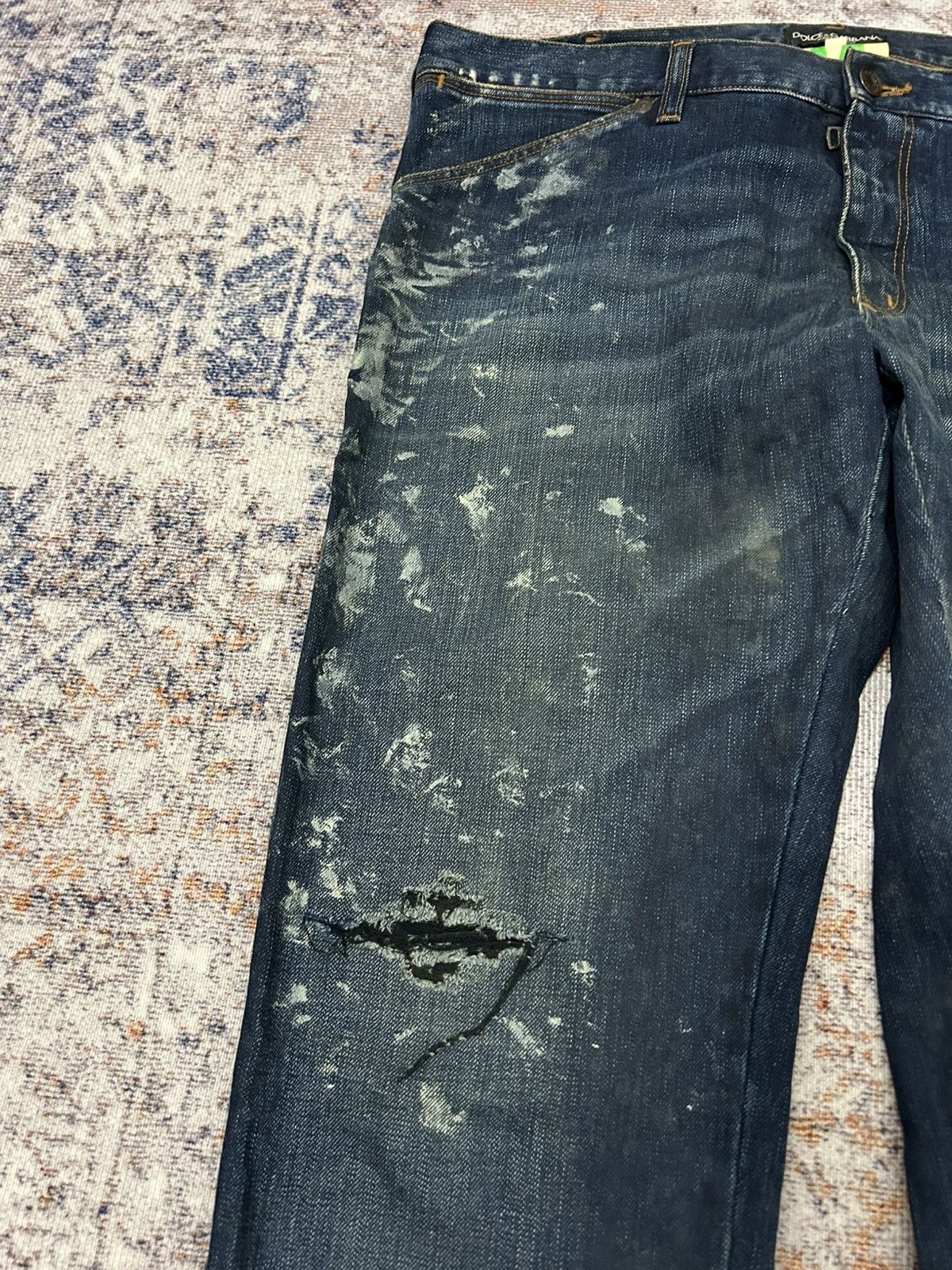 Dolce & Gabbana Dolce & Gabana Buckle Back Distressed Paint Denim Size US 34 / EU 50 - 8 Thumbnail