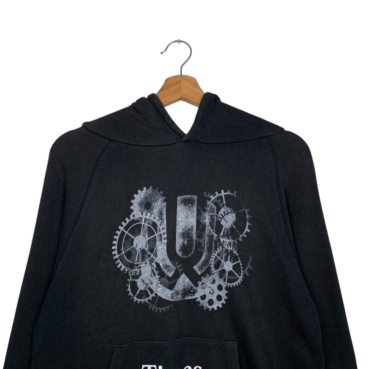 Band Tees UVERWORLD Japanese Rock Band Tour Hoodies #1761-C78 Size US M / EU 48-50 / 2 - 8 Thumbnail