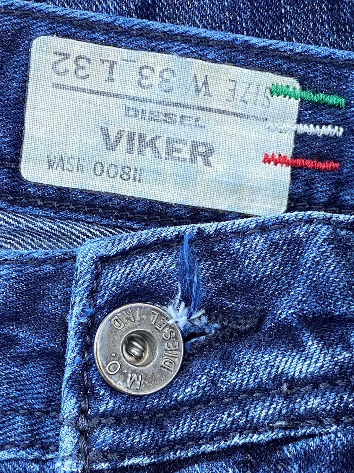 Diesel Diesel Blue Wash Ripped Style Boot Cut Jeans Size US 33 - 10 Thumbnail